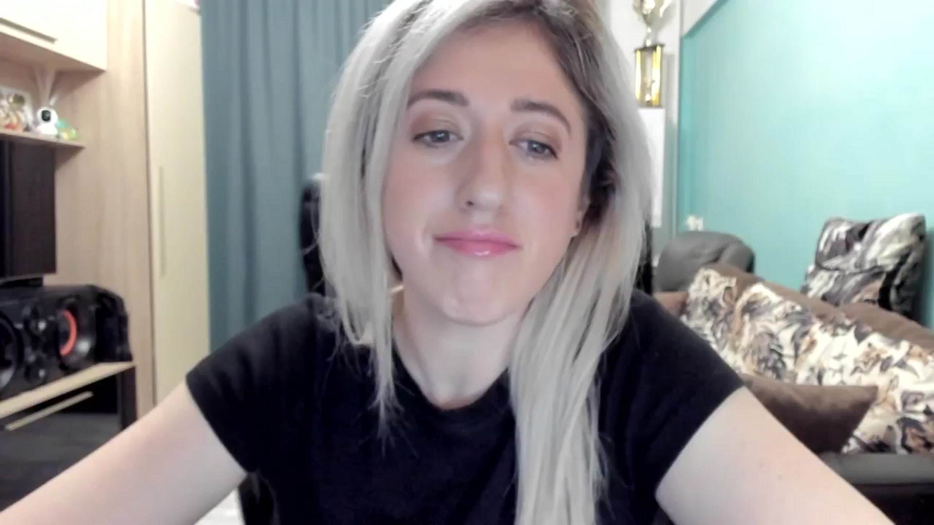 Gallery image thumbnail from SweetDelia_'s myfreecams stream on, 02/11/2026, 23:52 image 1 of 20