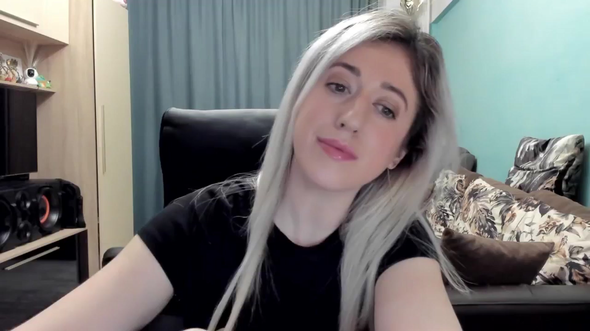 Gallery image thumbnail from SweetDelia_'s myfreecams stream on, 02/11/2026, 23:52 image 2 of 20