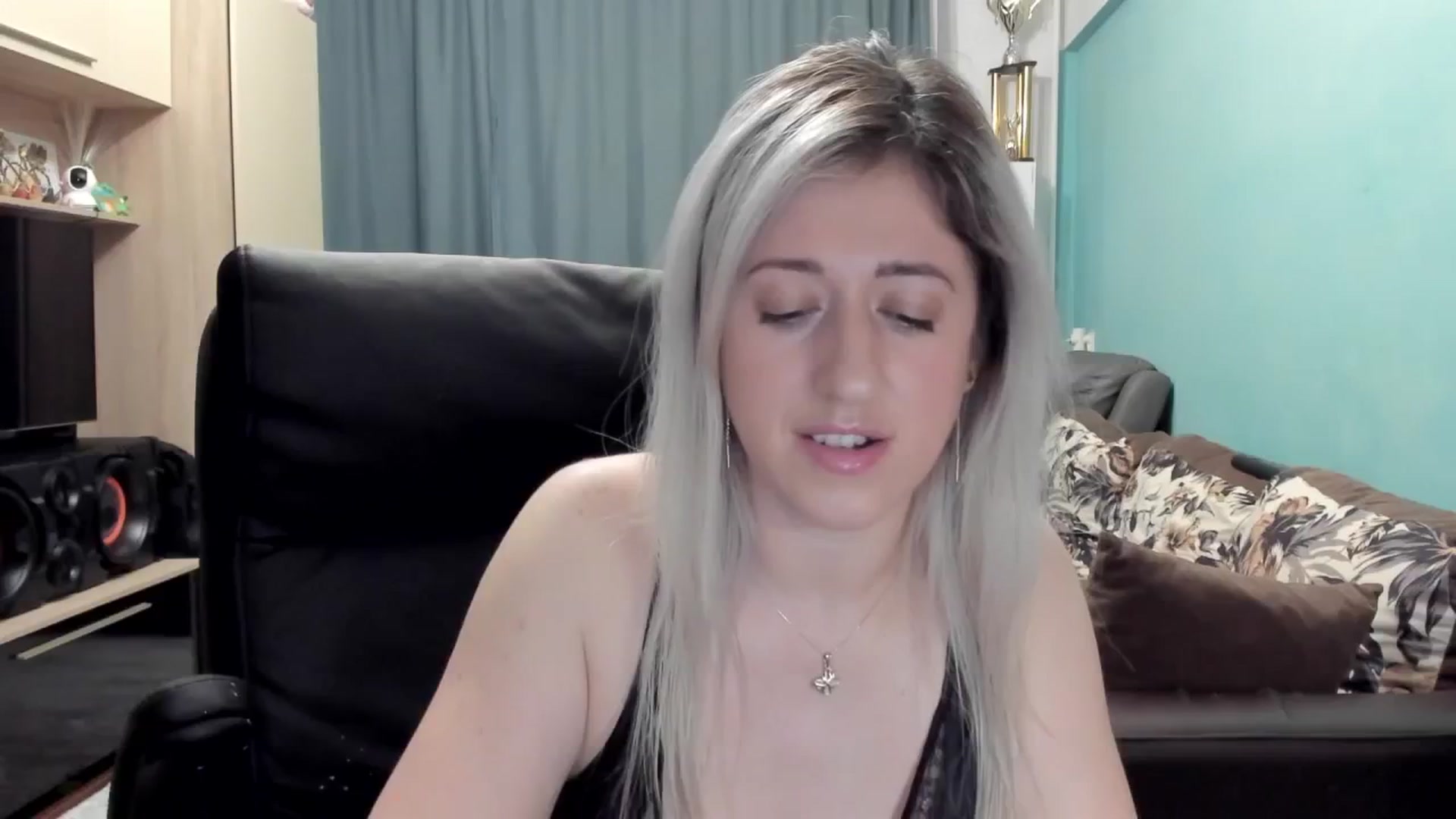 Gallery image thumbnail from SweetDelia_'s myfreecams stream on, 02/13/2026, 22:45 image 15 of 20