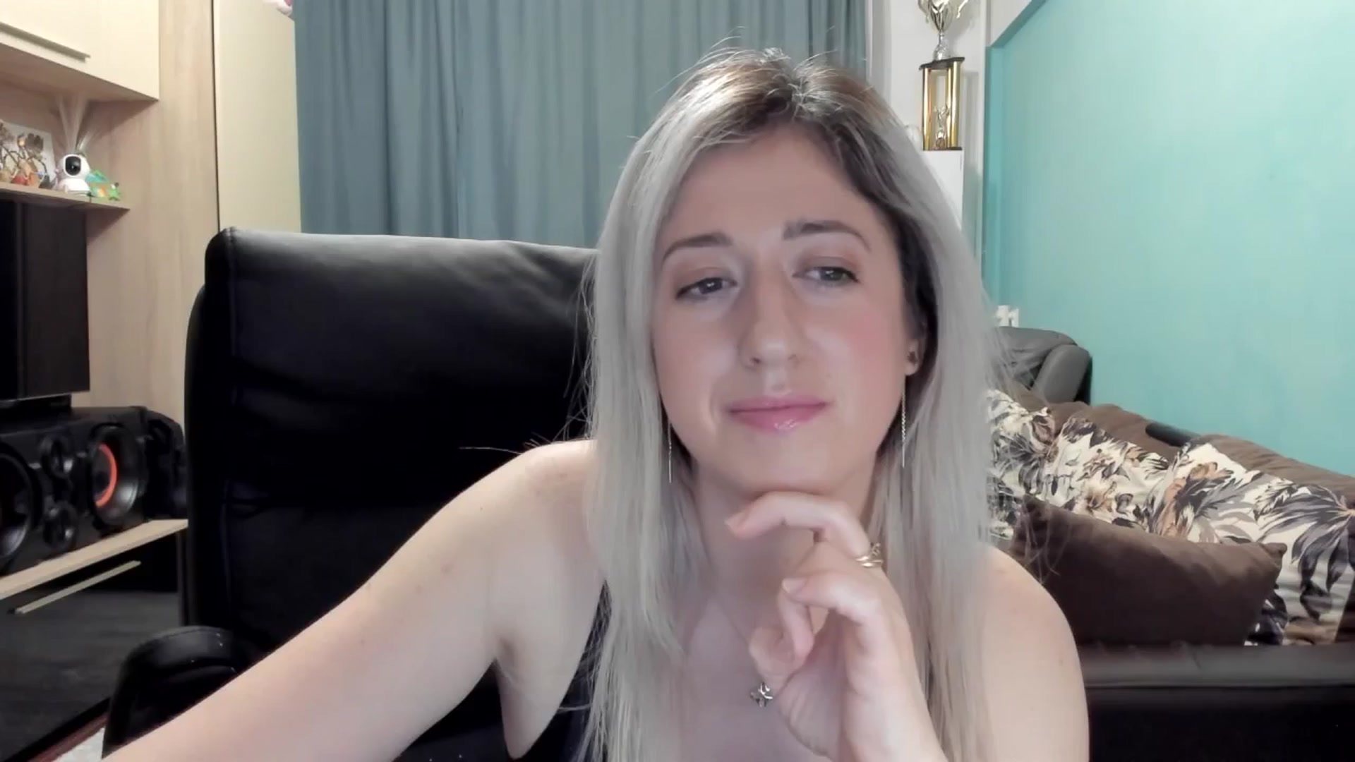 Gallery image thumbnail from SweetDelia_'s myfreecams stream on, 02/13/2026, 22:45 image 13 of 20