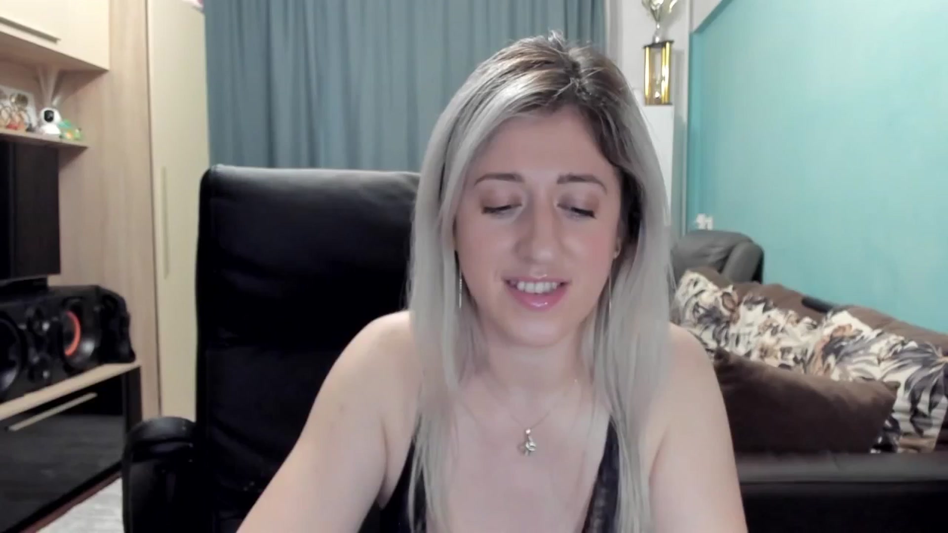Gallery image thumbnail from SweetDelia_'s myfreecams stream on, 02/13/2026, 22:45 image 7 of 20