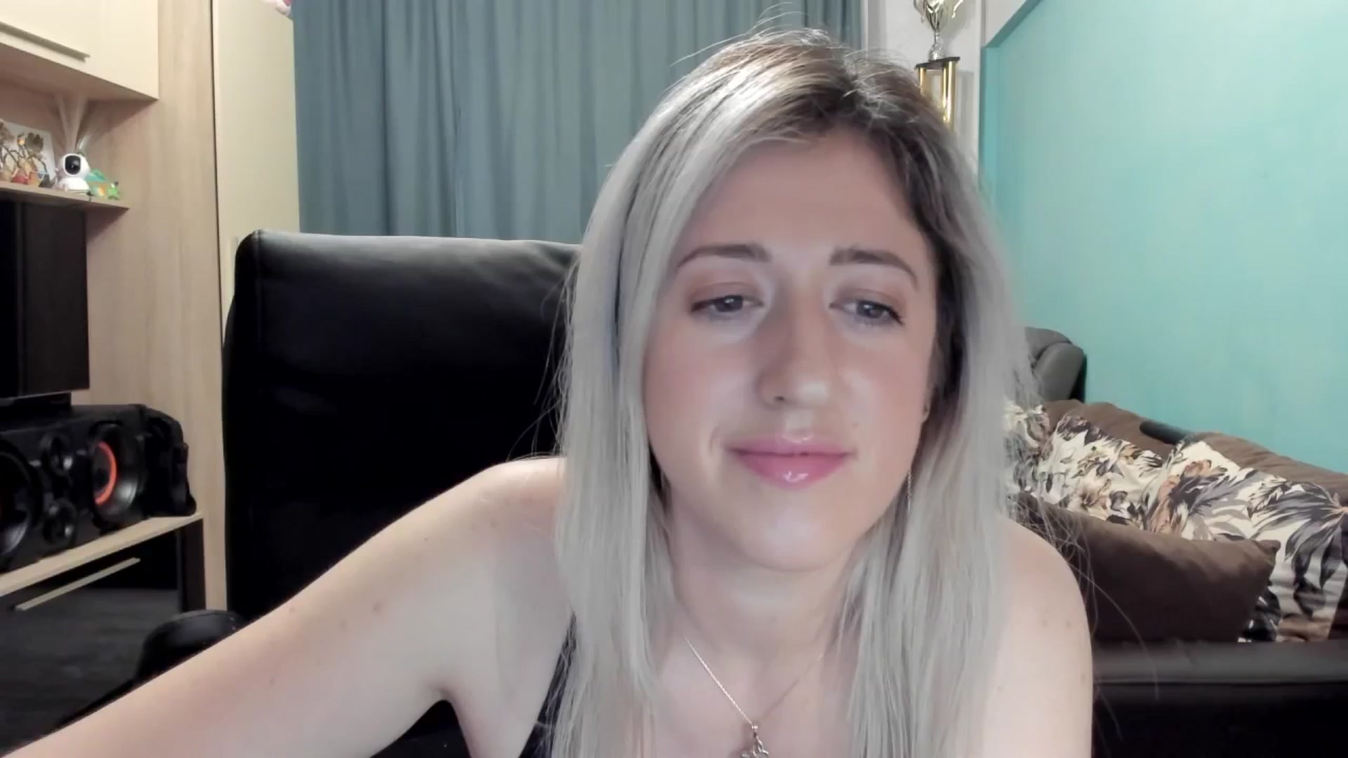 Gallery image thumbnail from SweetDelia_'s myfreecams stream on, 02/13/2026, 22:45 image 17 of 20