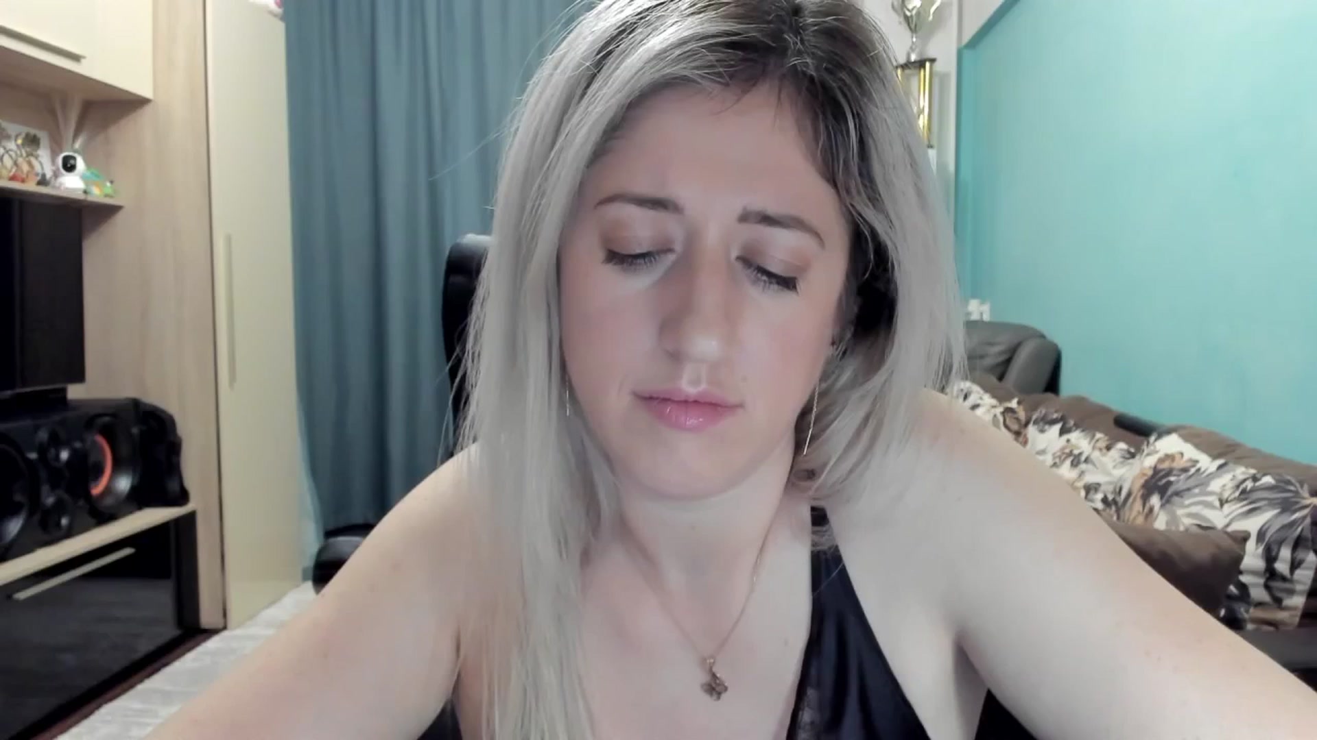 Gallery image thumbnail from SweetDelia_'s myfreecams stream on, 02/14/2026, 24:04 image 20 of 20