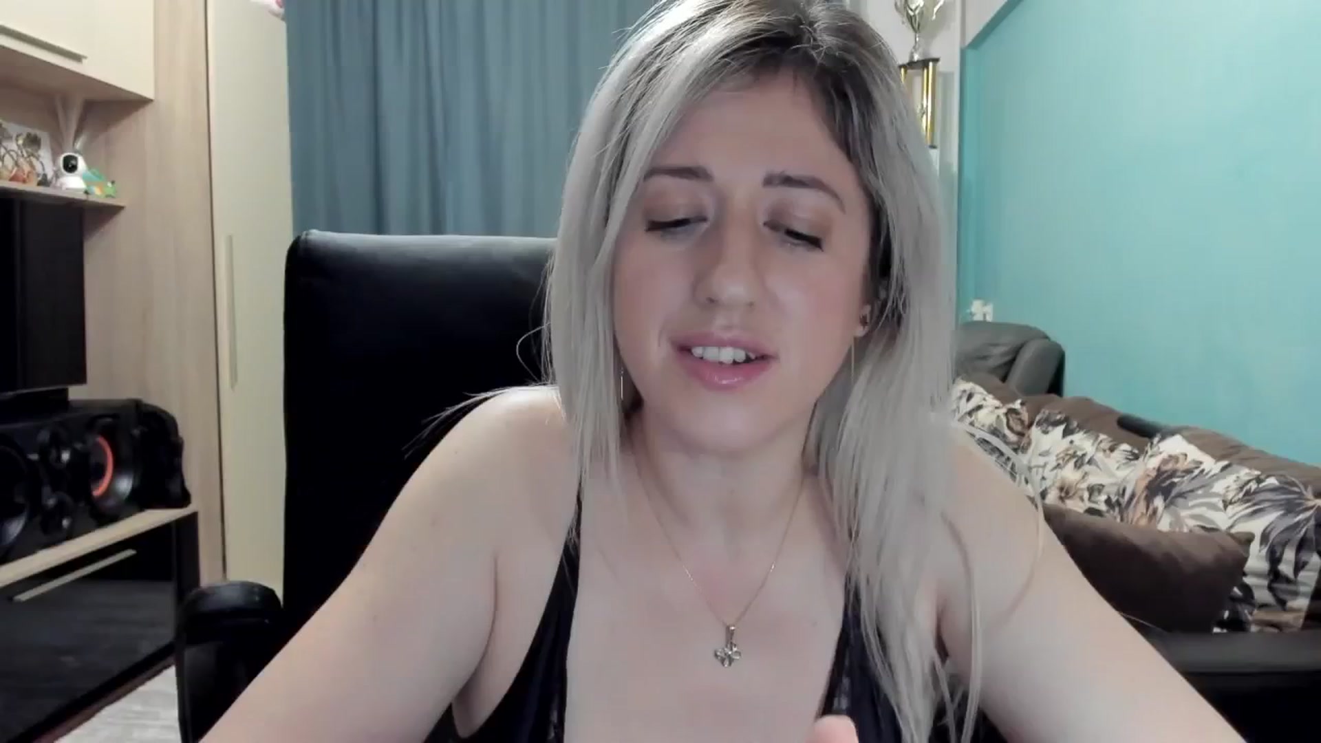 Gallery image thumbnail from SweetDelia_'s myfreecams stream on, 02/14/2026, 24:04 image 9 of 20