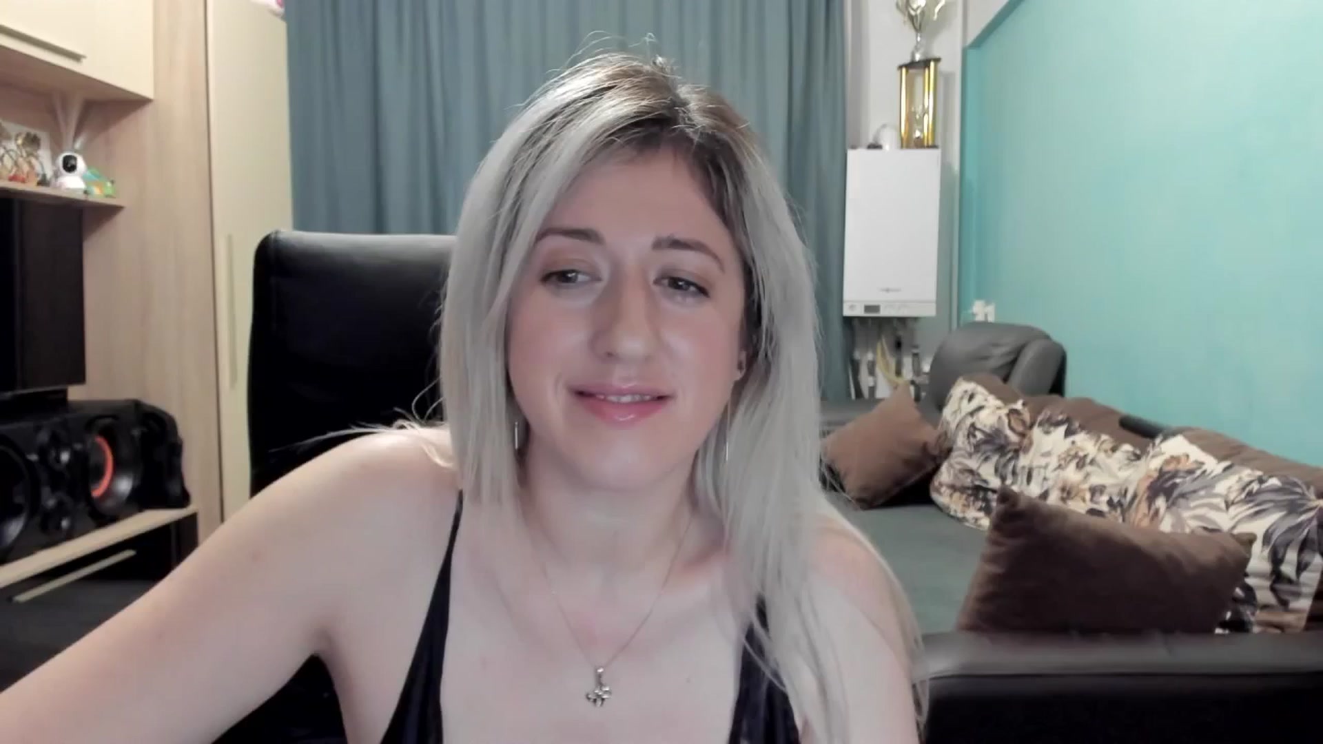 Gallery image thumbnail from SweetDelia_'s myfreecams stream on, 02/14/2026, 24:04 image 8 of 20