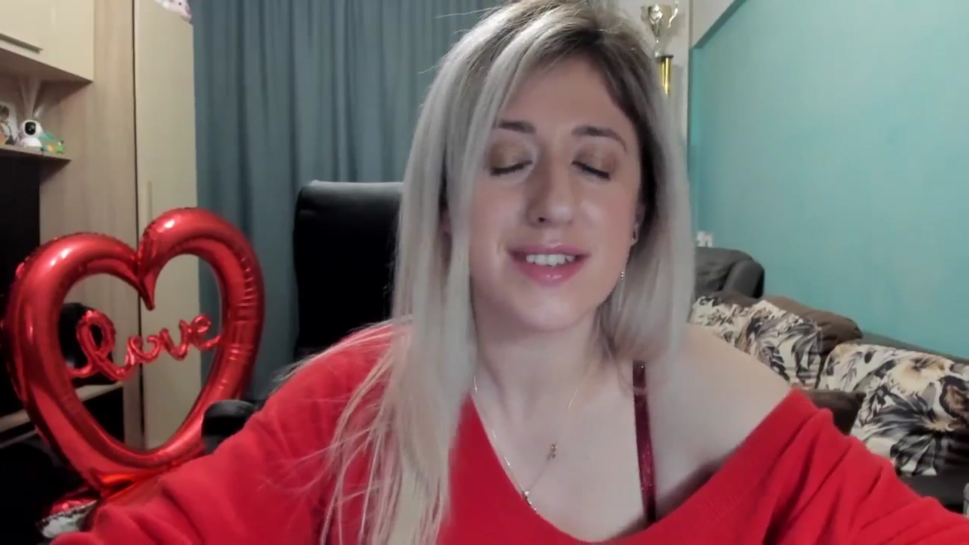 Gallery image thumbnail from SweetDelia_'s myfreecams stream on, 02/15/2026, 01:34 image 16 of 20