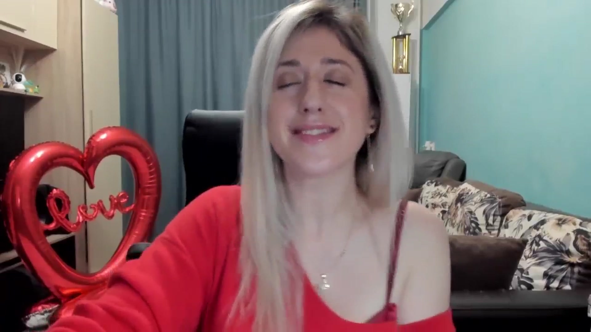 Gallery image thumbnail from SweetDelia_'s myfreecams stream on, 02/15/2026, 01:34 image 11 of 20