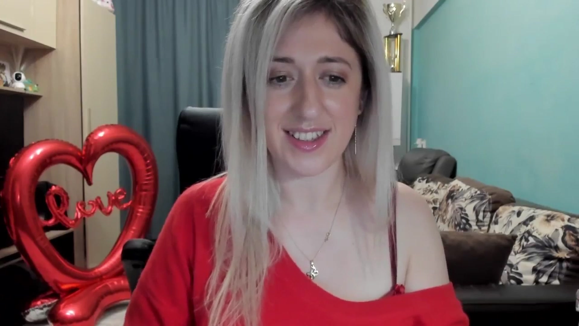 Gallery image thumbnail from SweetDelia_'s myfreecams stream on, 02/15/2026, 01:34 image 15 of 20