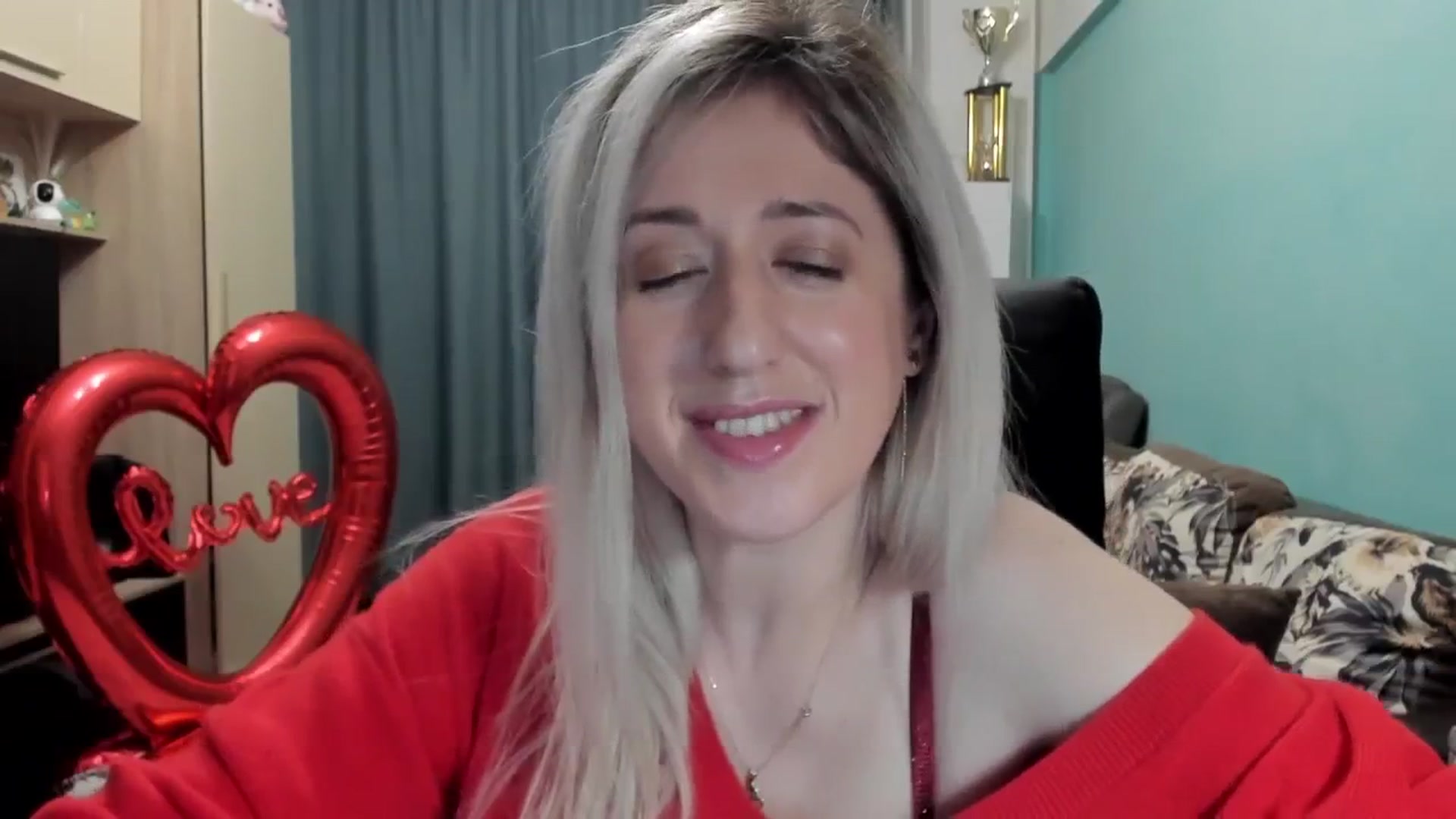 Gallery image thumbnail from SweetDelia_'s myfreecams stream on, 02/15/2026, 01:34 image 17 of 20