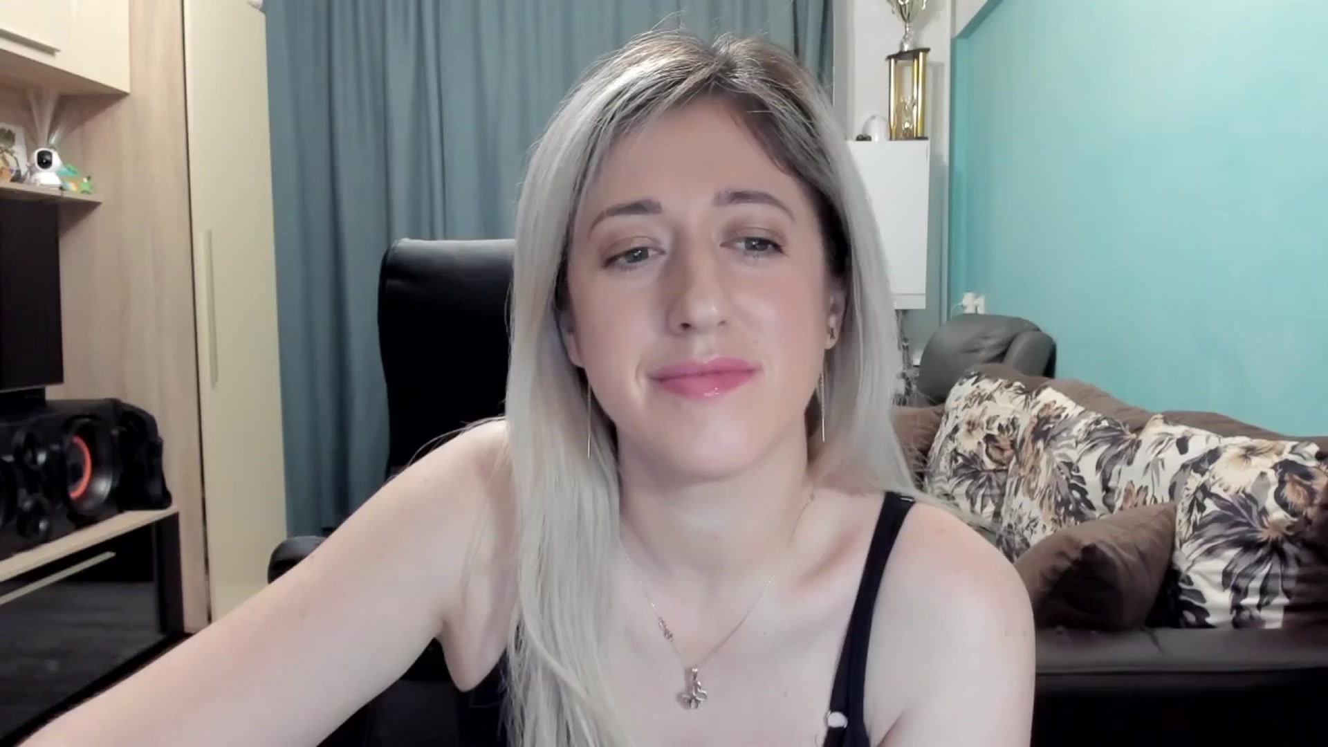 Gallery image thumbnail from SweetDelia_'s myfreecams stream on, 02/17/2026, 22:56 image 3 of 20