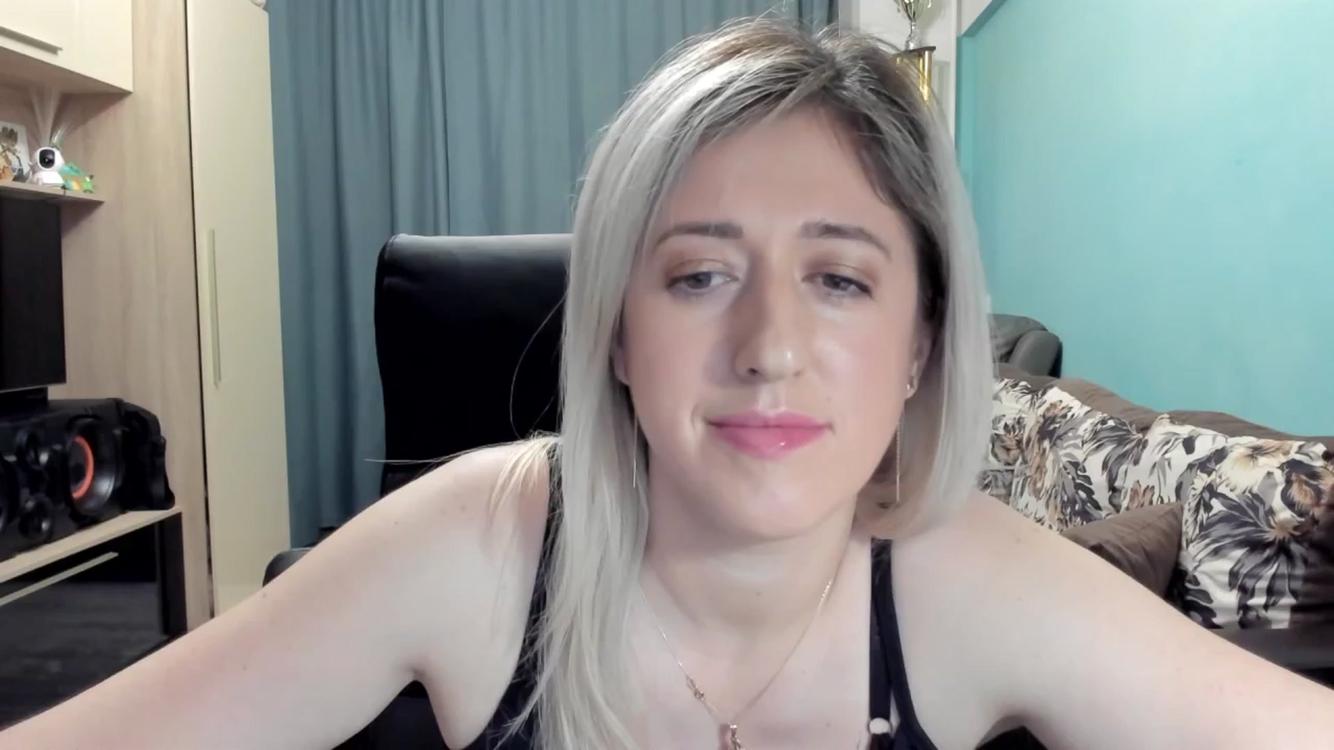 Gallery image thumbnail from SweetDelia_'s myfreecams stream on, 02/17/2026, 22:56 image 8 of 20