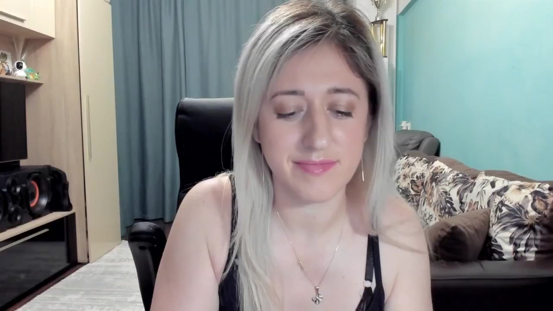 Gallery image thumbnail from SweetDelia_'s myfreecams stream on, 02/17/2026, 22:56 image 10 of 20
