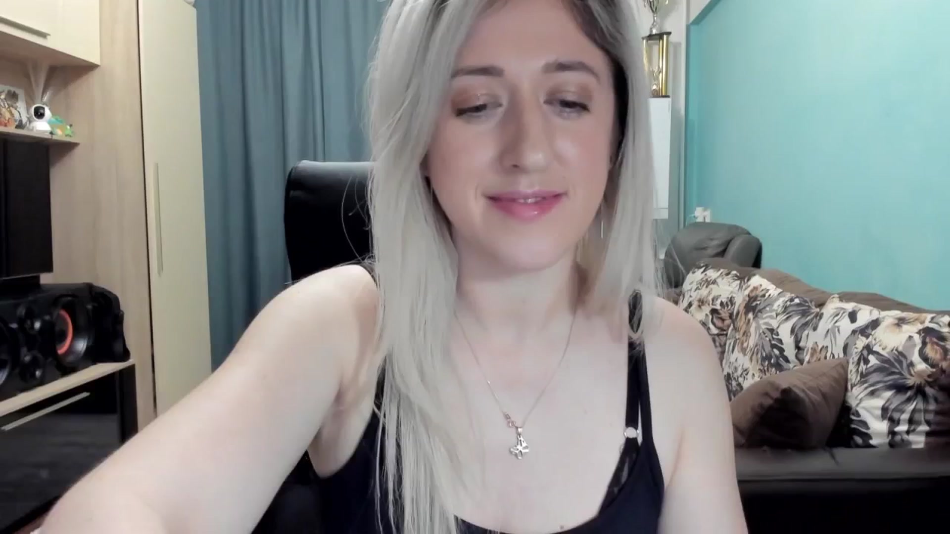 Gallery image thumbnail from SweetDelia_'s myfreecams stream on, 02/18/2026, 01:17 image 20 of 20