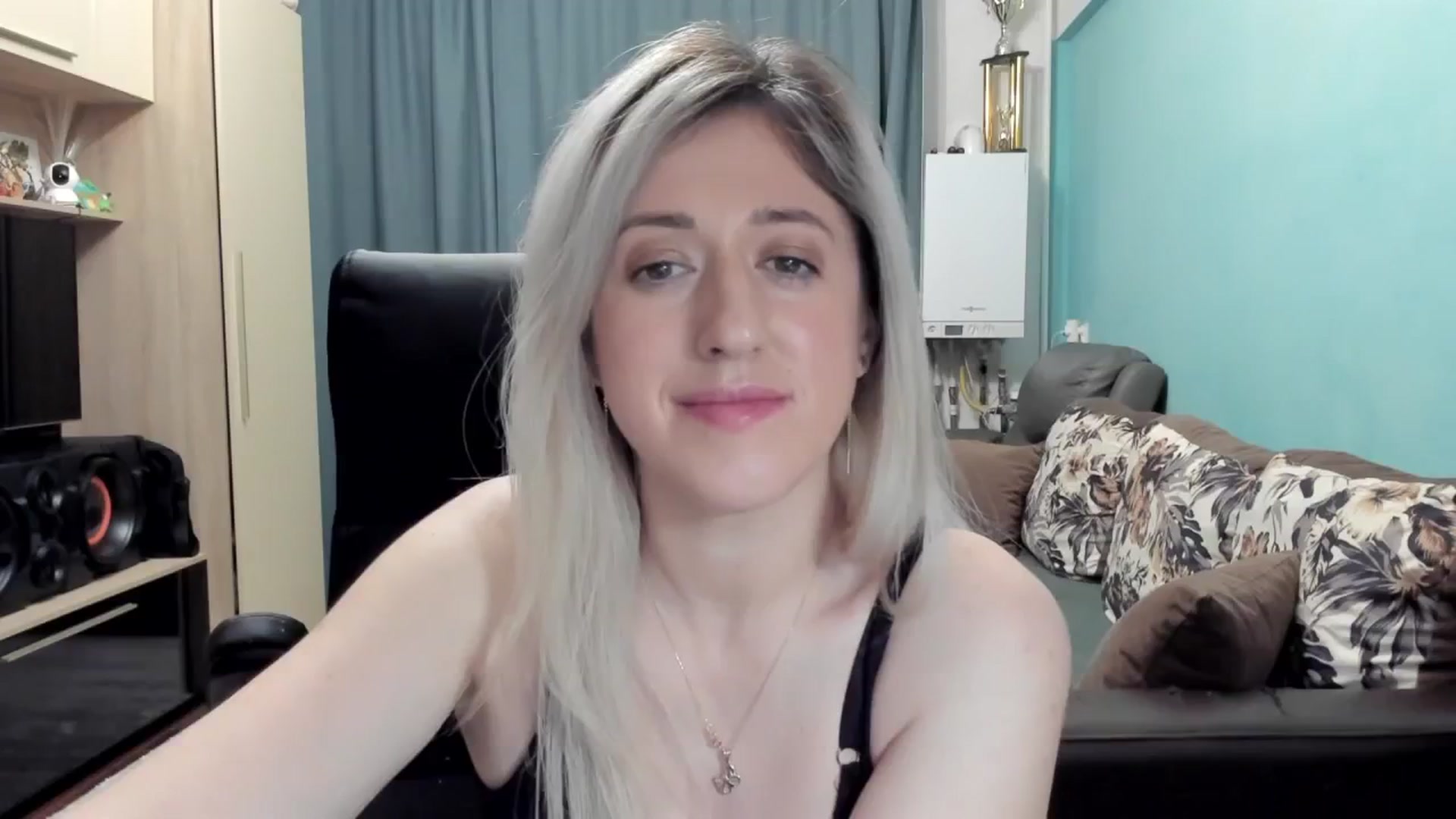 Gallery image thumbnail from SweetDelia_'s myfreecams stream on, 02/18/2026, 01:17 image 8 of 20