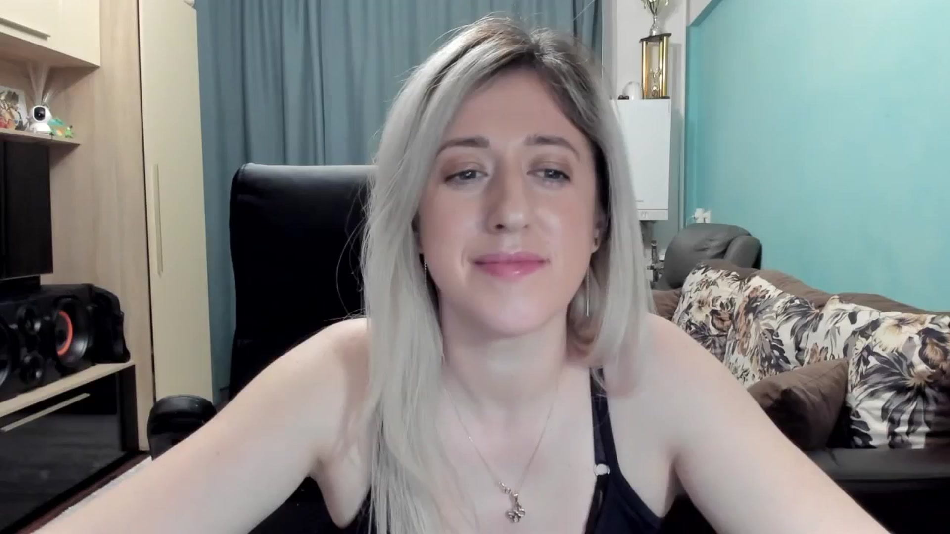 Gallery image thumbnail from SweetDelia_'s myfreecams stream on, 02/18/2026, 01:17 image 10 of 20