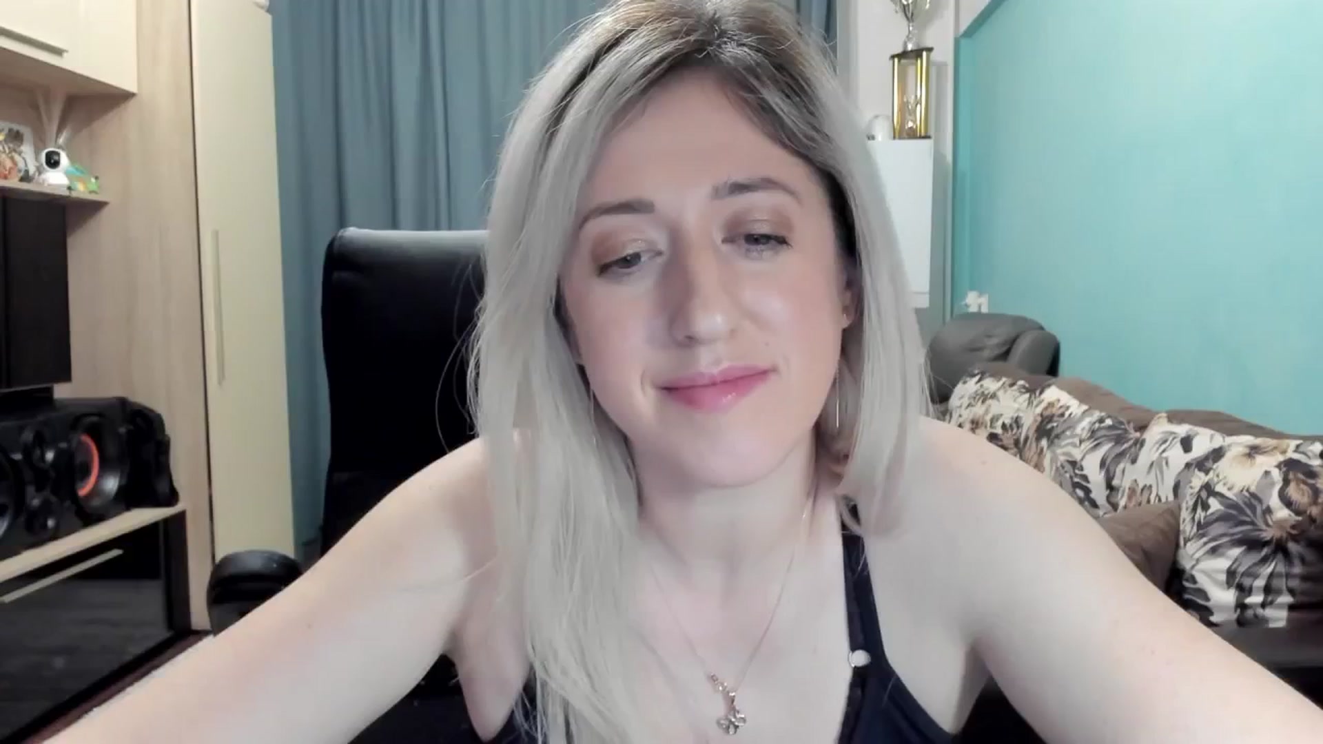 Gallery image thumbnail from SweetDelia_'s myfreecams stream on, 02/18/2026, 01:17 image 5 of 20