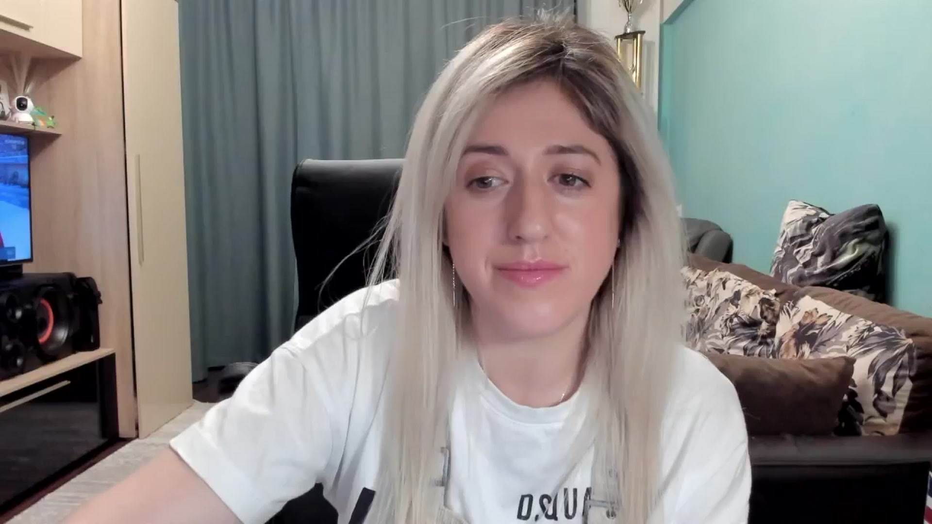 Gallery image thumbnail from SweetDelia_'s myfreecams stream on, 02/20/2026, 02:04 image 17 of 20