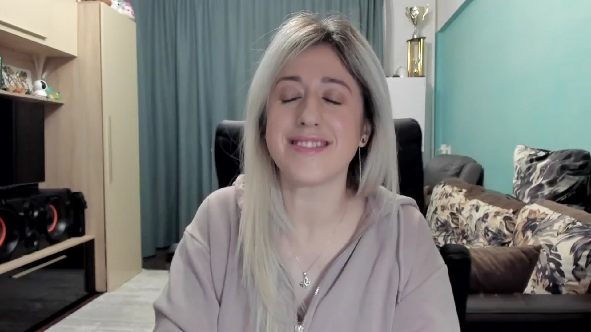 Gallery image thumbnail from SweetDelia_'s myfreecams stream on, 02/20/2026, 23:45 image 2 of 20