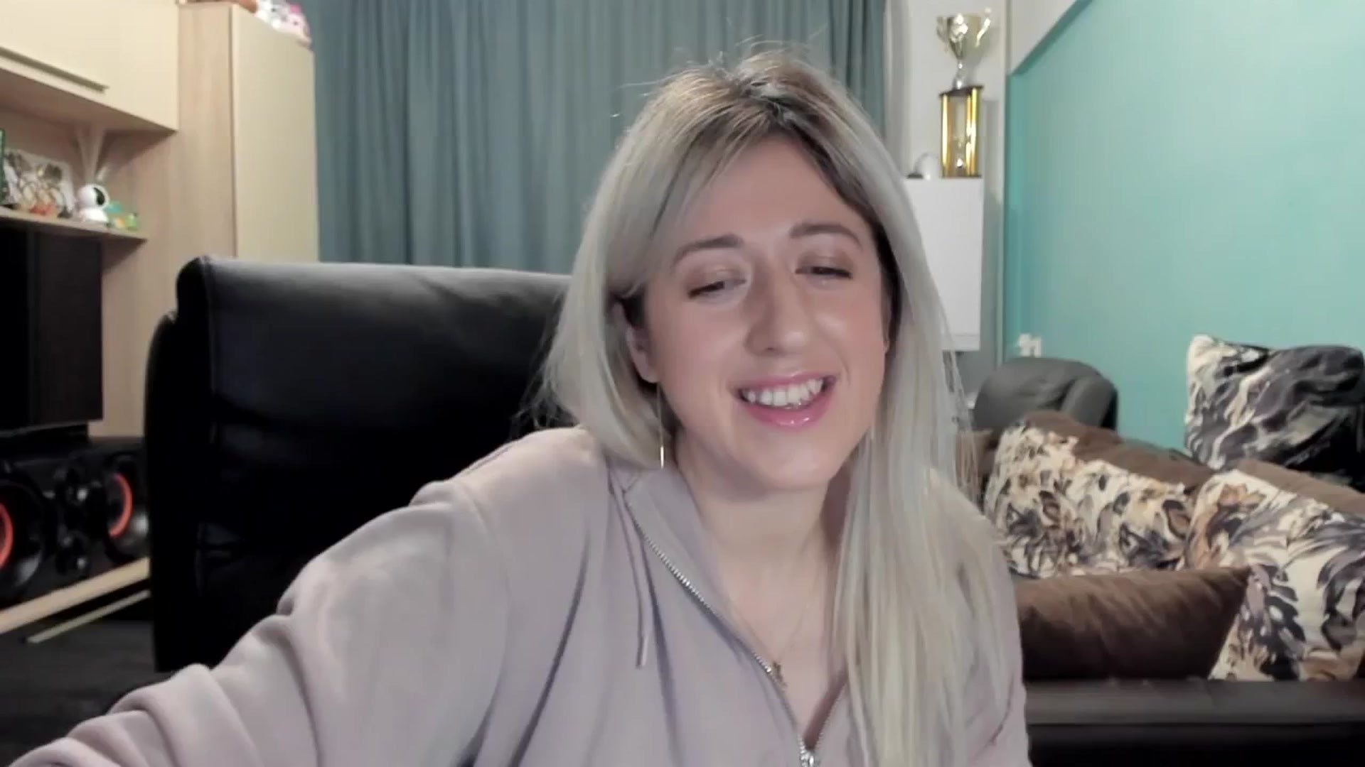 Gallery image thumbnail from SweetDelia_'s myfreecams stream on, 02/20/2026, 23:45 image 15 of 20