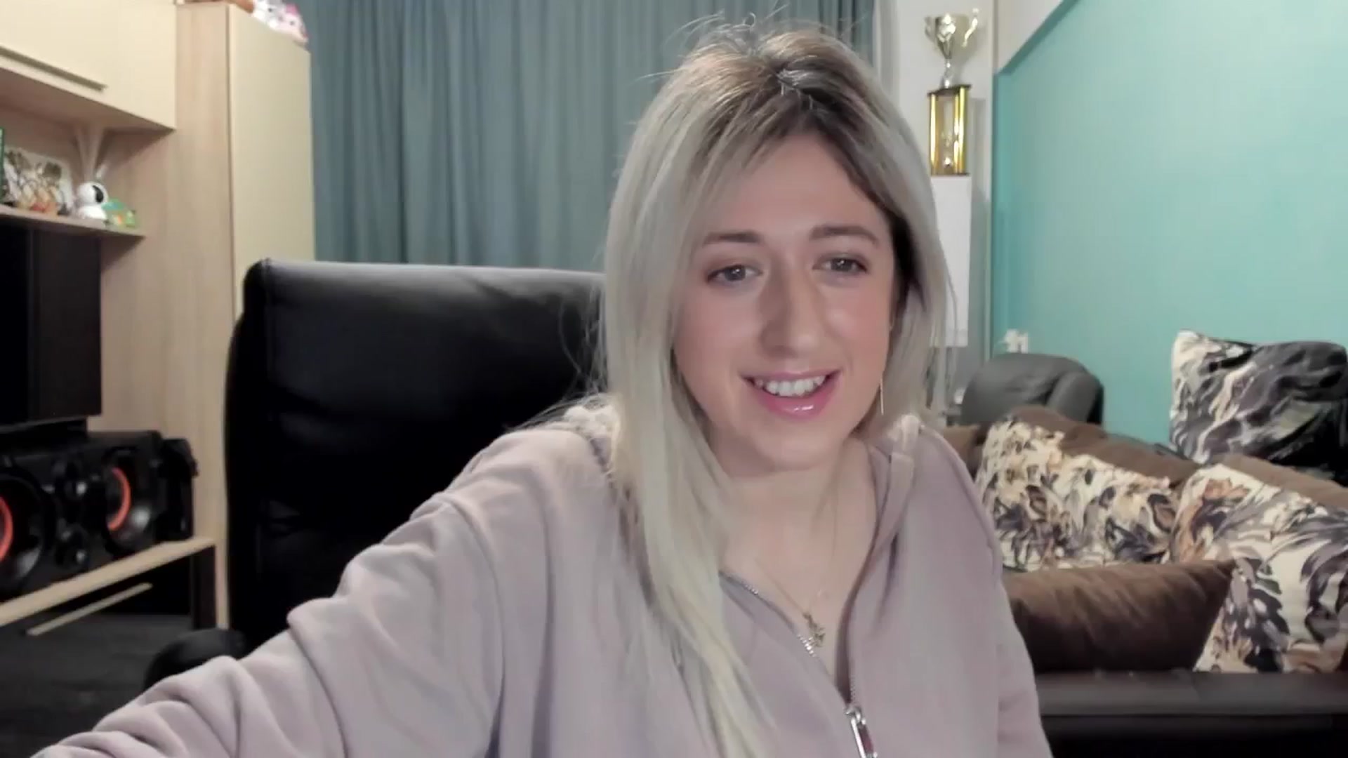 Gallery image thumbnail from SweetDelia_'s myfreecams stream on, 02/20/2026, 23:45 image 3 of 20