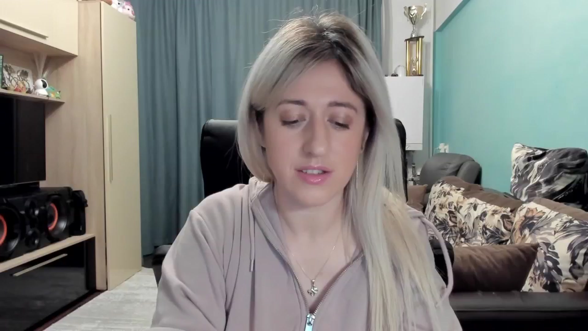 Gallery image thumbnail from SweetDelia_'s myfreecams stream on, 02/20/2026, 23:45 image 6 of 20