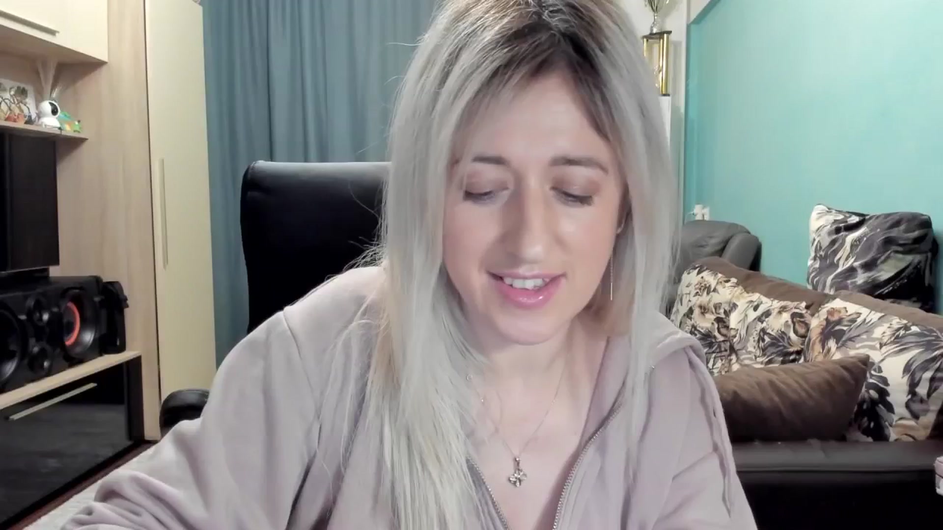 Gallery image thumbnail from SweetDelia_'s myfreecams stream on, 02/21/2026, 02:12 image 3 of 20