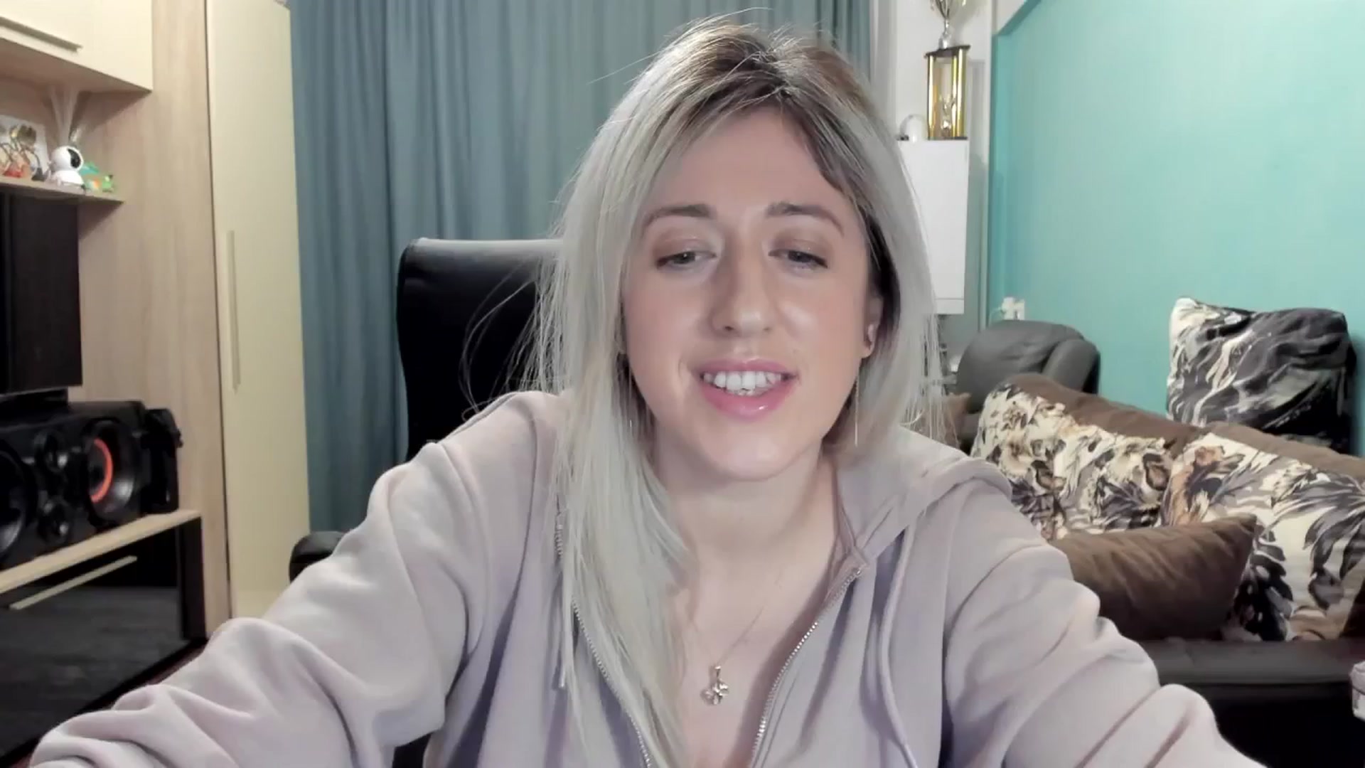 Gallery image thumbnail from SweetDelia_'s myfreecams stream on, 02/21/2026, 02:12 image 16 of 20