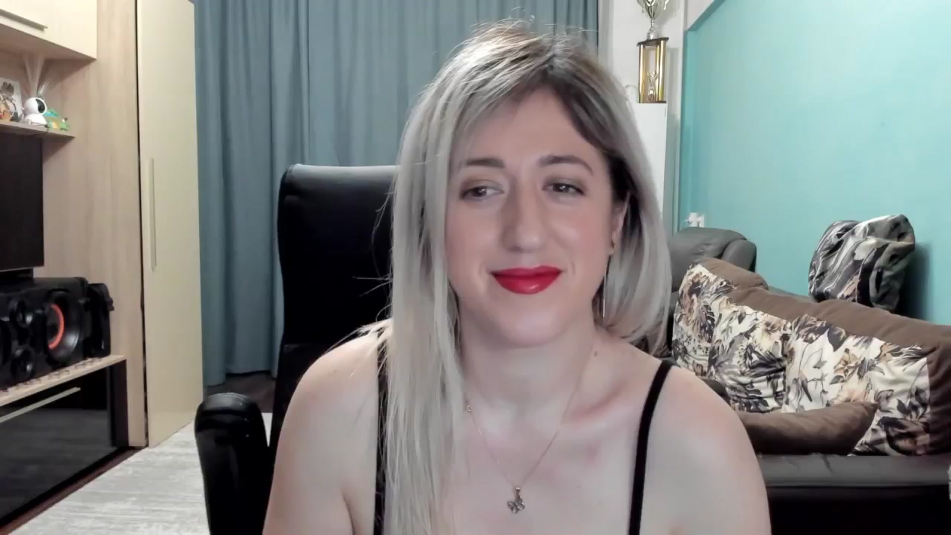 Gallery image thumbnail from SweetDelia_'s myfreecams stream on, 02/22/2026, 23:33 image 16 of 20