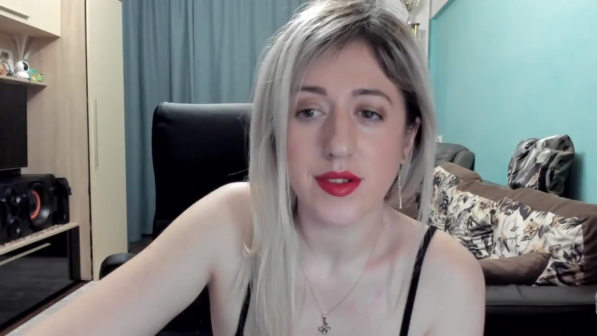 Gallery image thumbnail from SweetDelia_'s myfreecams stream on, 02/22/2026, 23:33 image 6 of 20