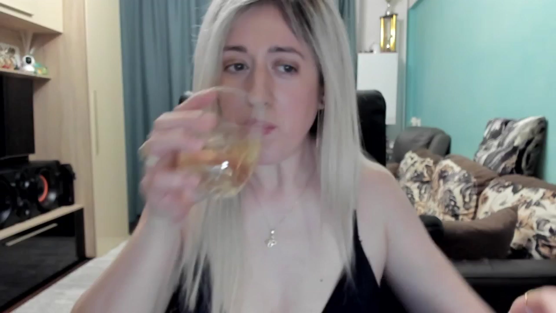 Gallery image thumbnail from SweetDelia_'s myfreecams stream on, 02/24/2026, 01:54 image 3 of 20