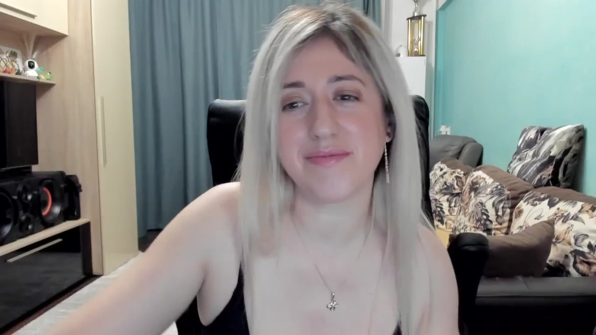 Gallery image thumbnail from SweetDelia_'s myfreecams stream on, 02/24/2026, 01:54 image 14 of 20