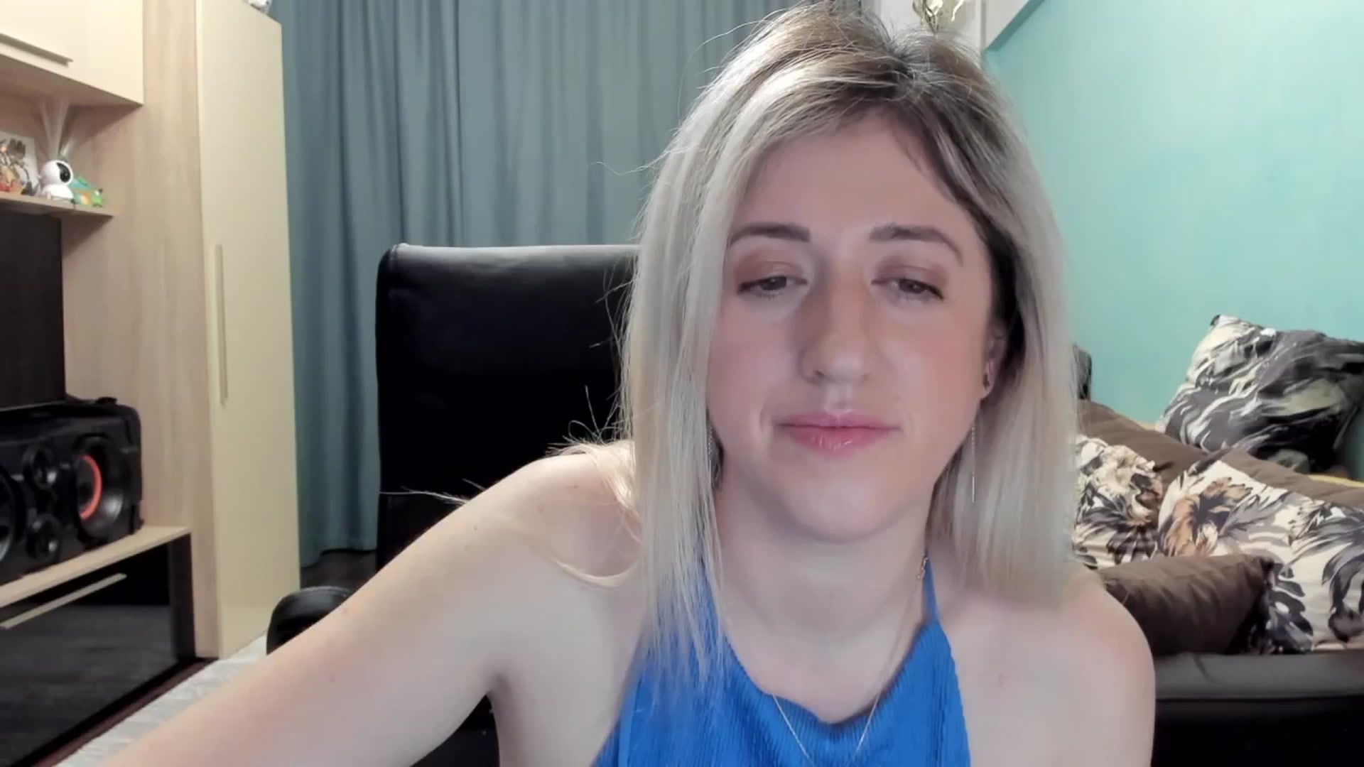 Gallery image thumbnail from SweetDelia_'s myfreecams stream on, 02/25/2026, 01:22 image 16 of 20