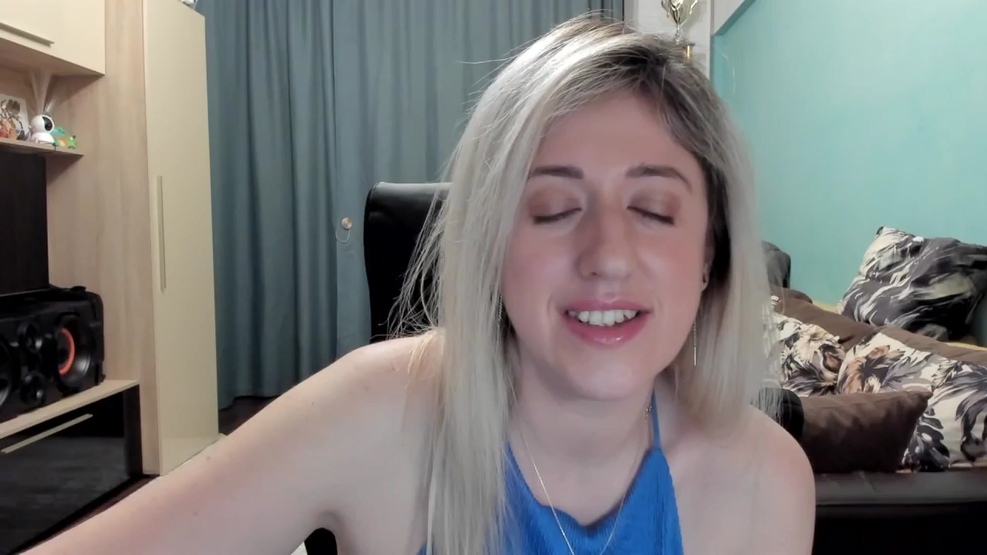 Gallery image thumbnail from SweetDelia_'s myfreecams stream on, 02/25/2026, 03:00 image 8 of 20