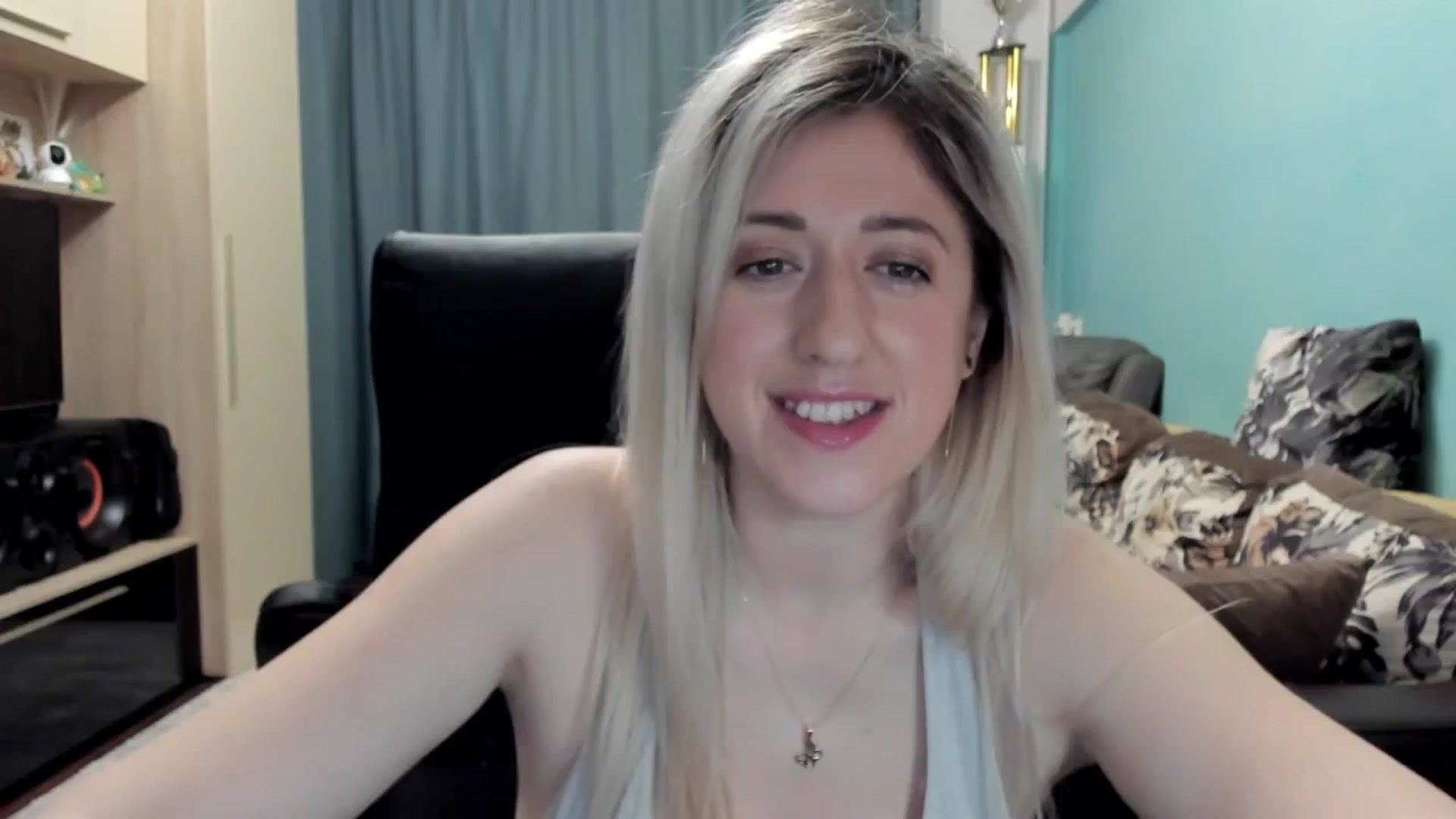 Gallery image thumbnail from SweetDelia_'s myfreecams stream on, 02/26/2026, 02:17 image 6 of 20