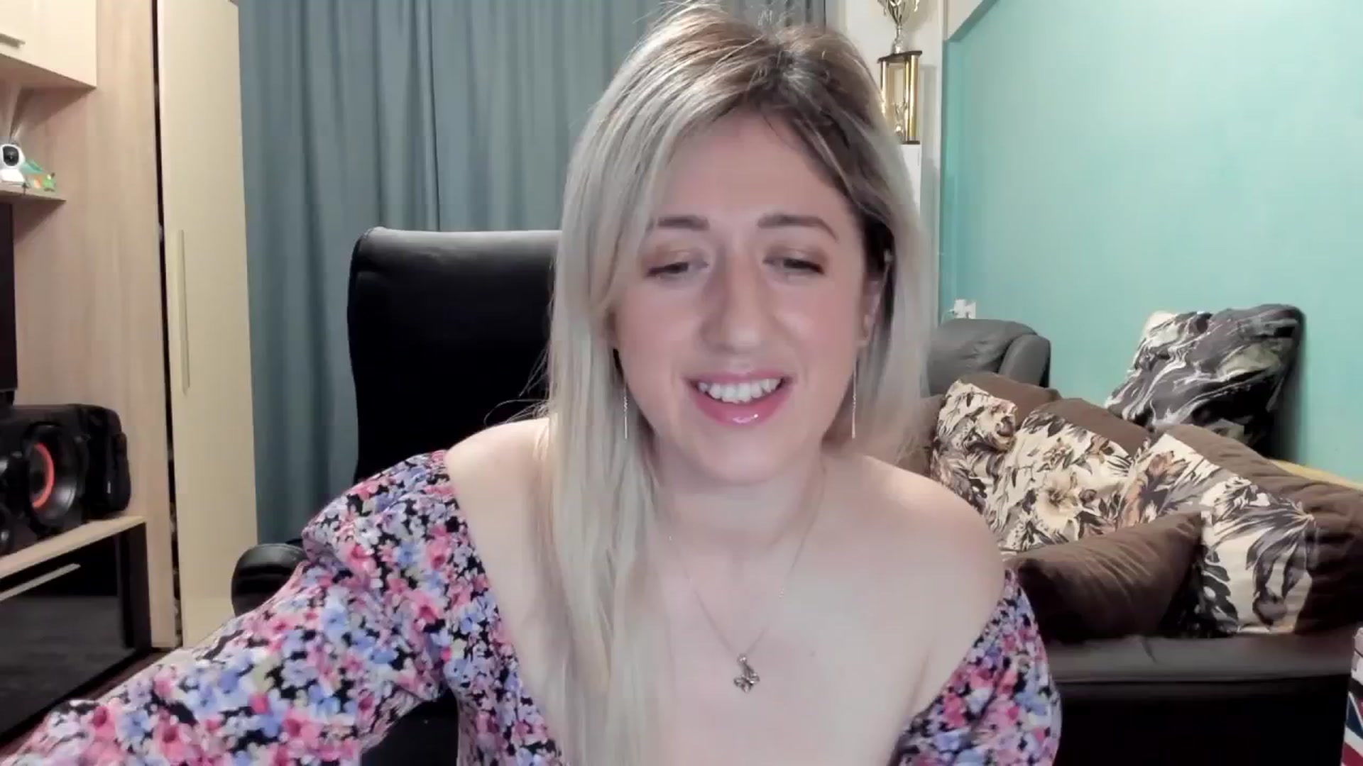 Gallery image thumbnail from SweetDelia_'s myfreecams stream on, 02/26/2026, 23:28 image 5 of 20