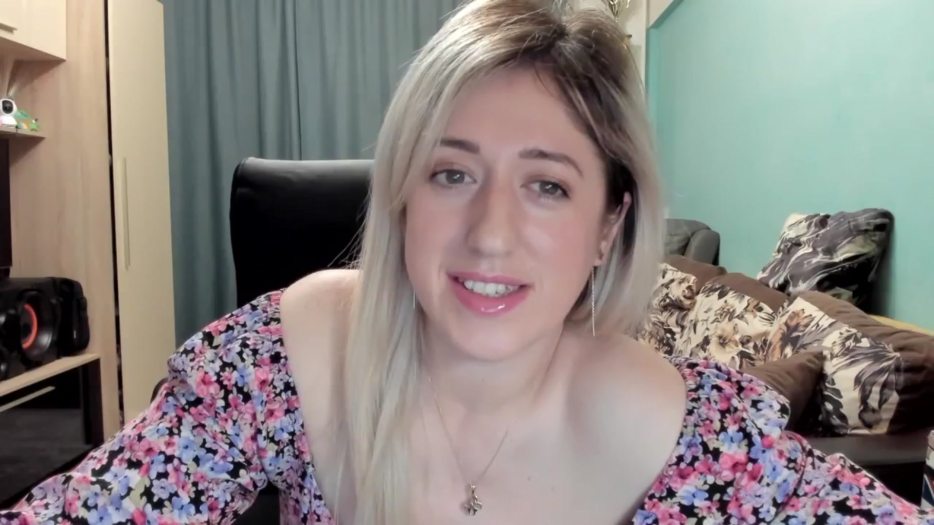 Gallery image thumbnail from SweetDelia_'s myfreecams stream on, 02/26/2026, 23:28 image 2 of 20