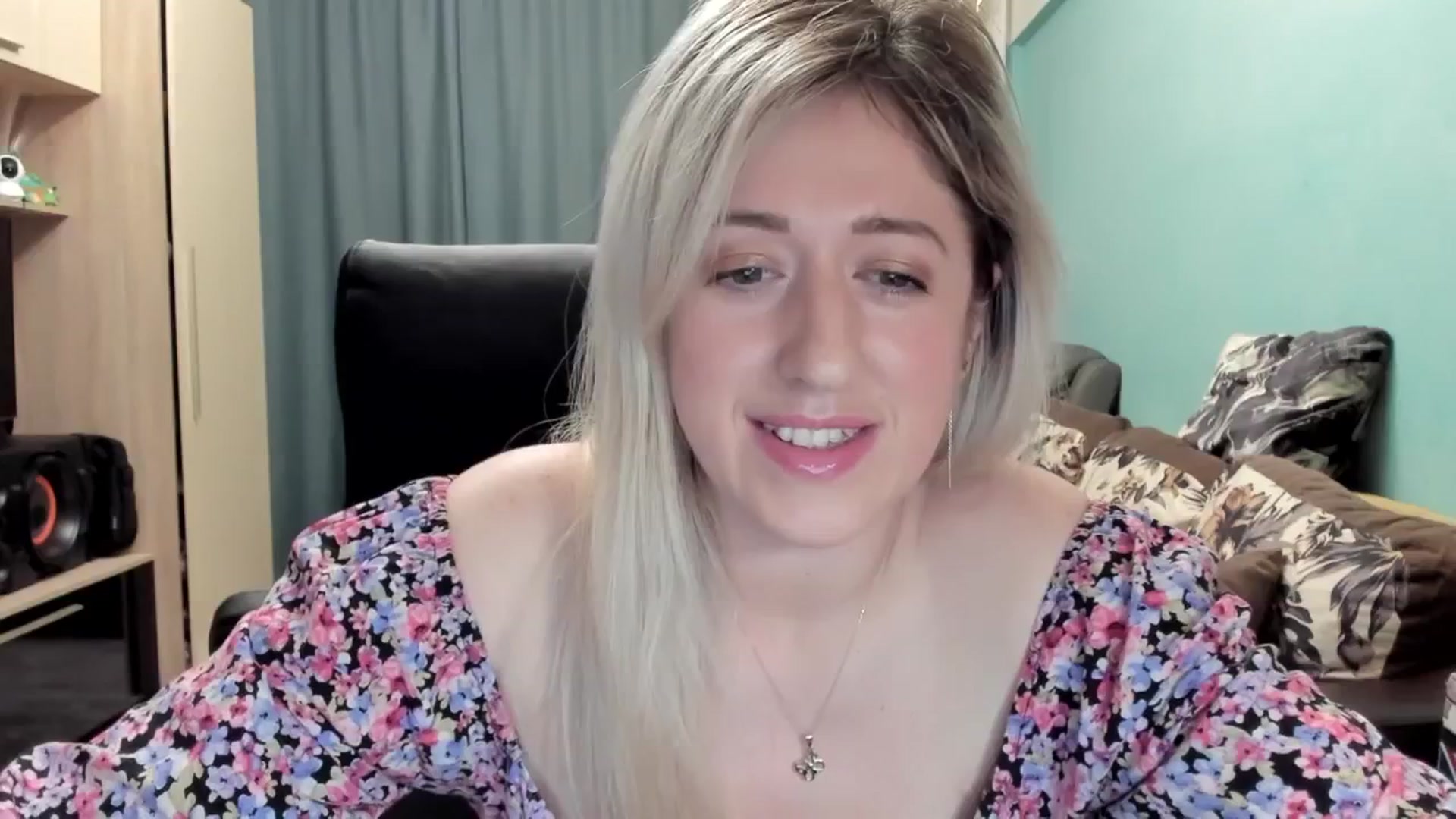 Gallery image thumbnail from SweetDelia_'s myfreecams stream on, 02/26/2026, 23:28 image 1 of 20