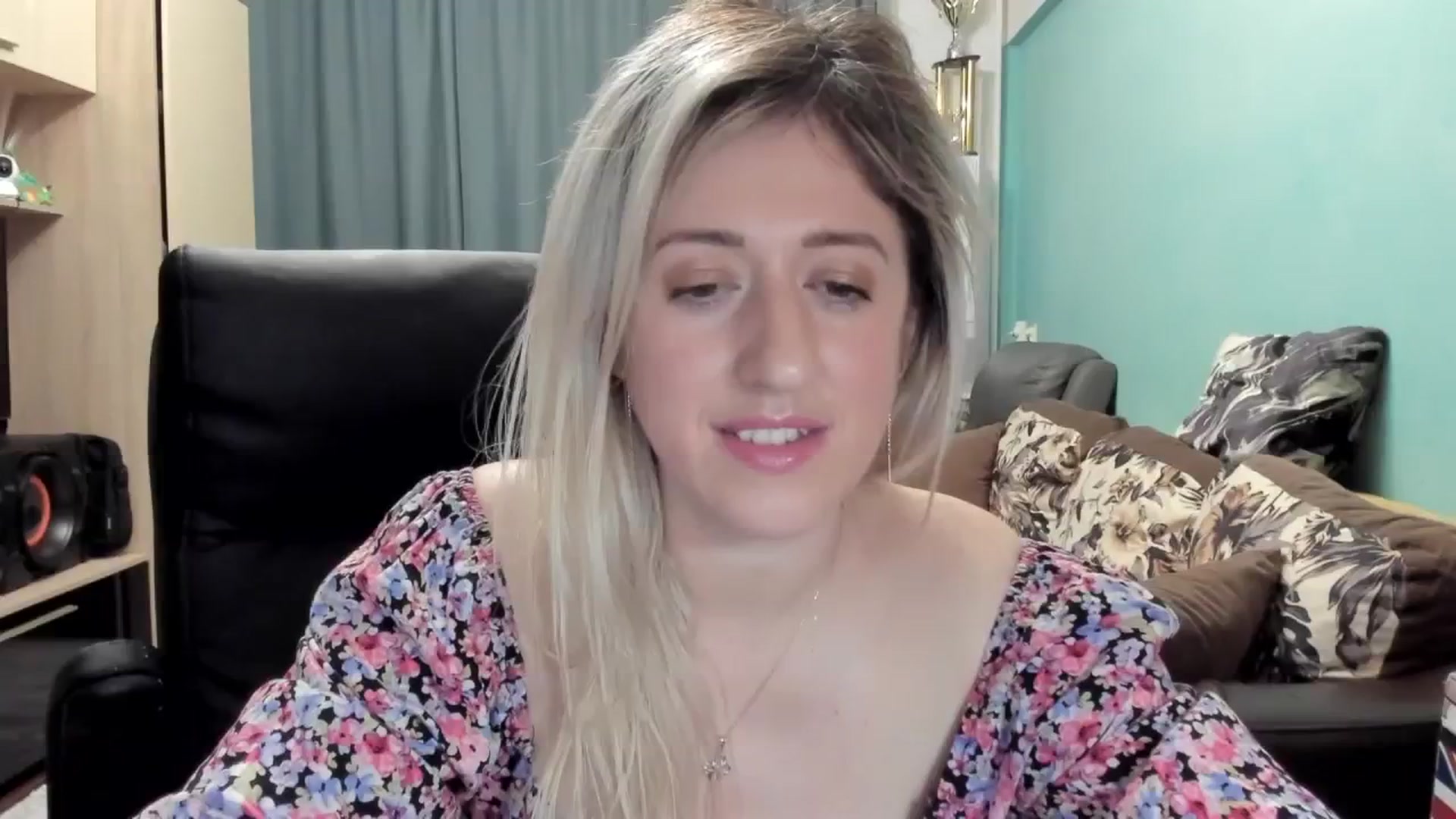 Gallery image thumbnail from SweetDelia_'s myfreecams stream on, 02/27/2026, 02:22 image 7 of 20