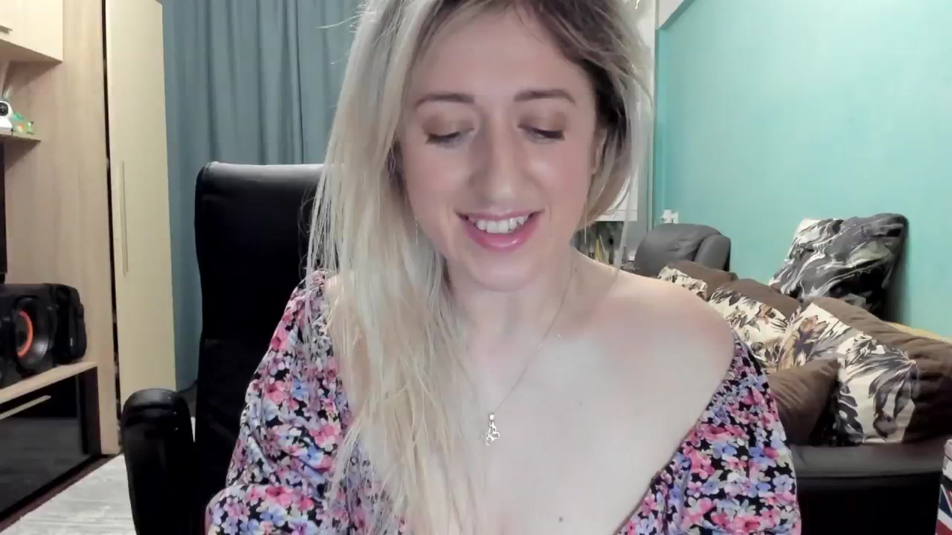 Gallery image thumbnail from SweetDelia_'s myfreecams stream on, 02/27/2026, 02:22 image 6 of 20