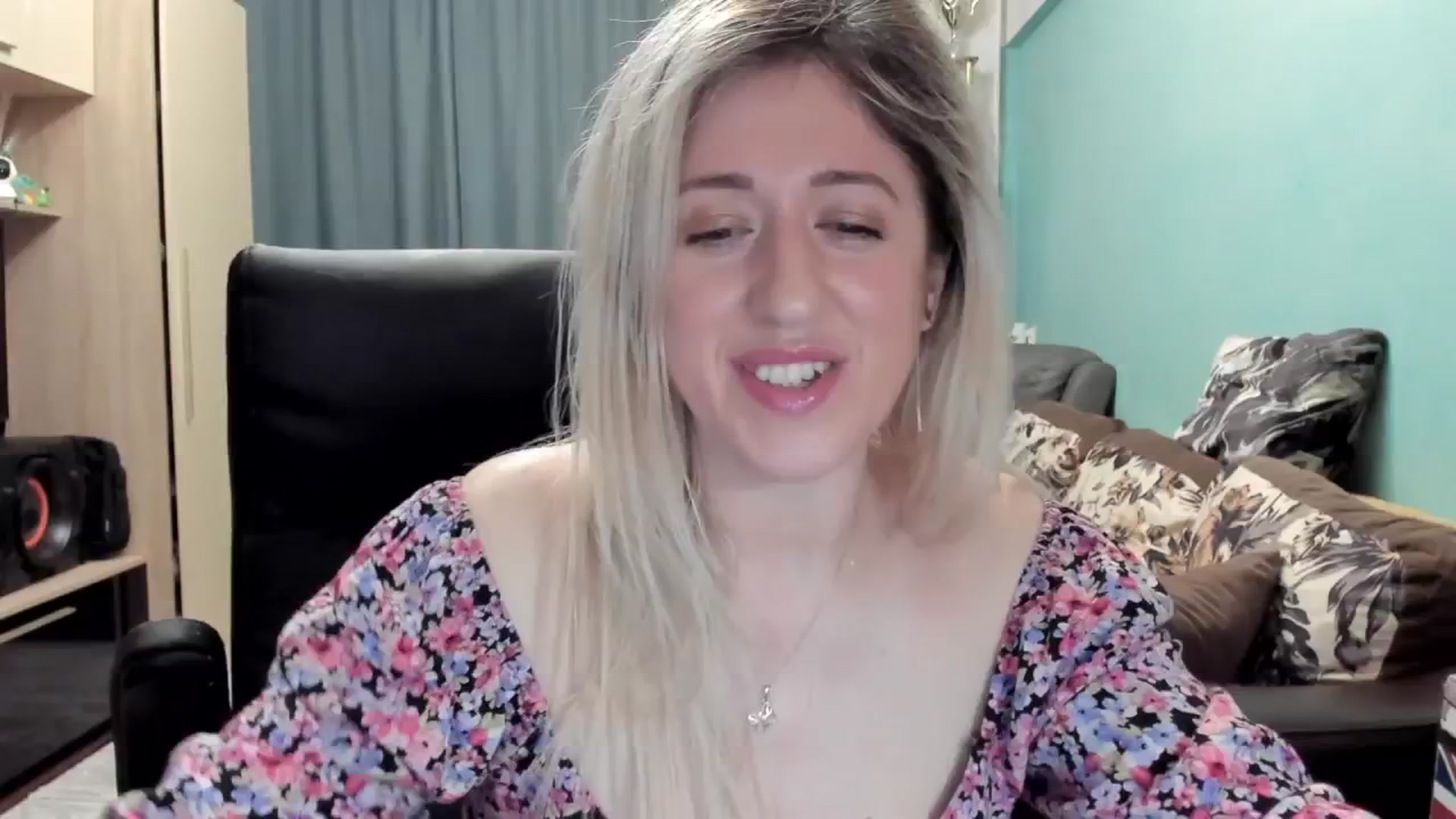 Gallery image thumbnail from SweetDelia_'s myfreecams stream on, 02/27/2026, 02:22 image 5 of 20
