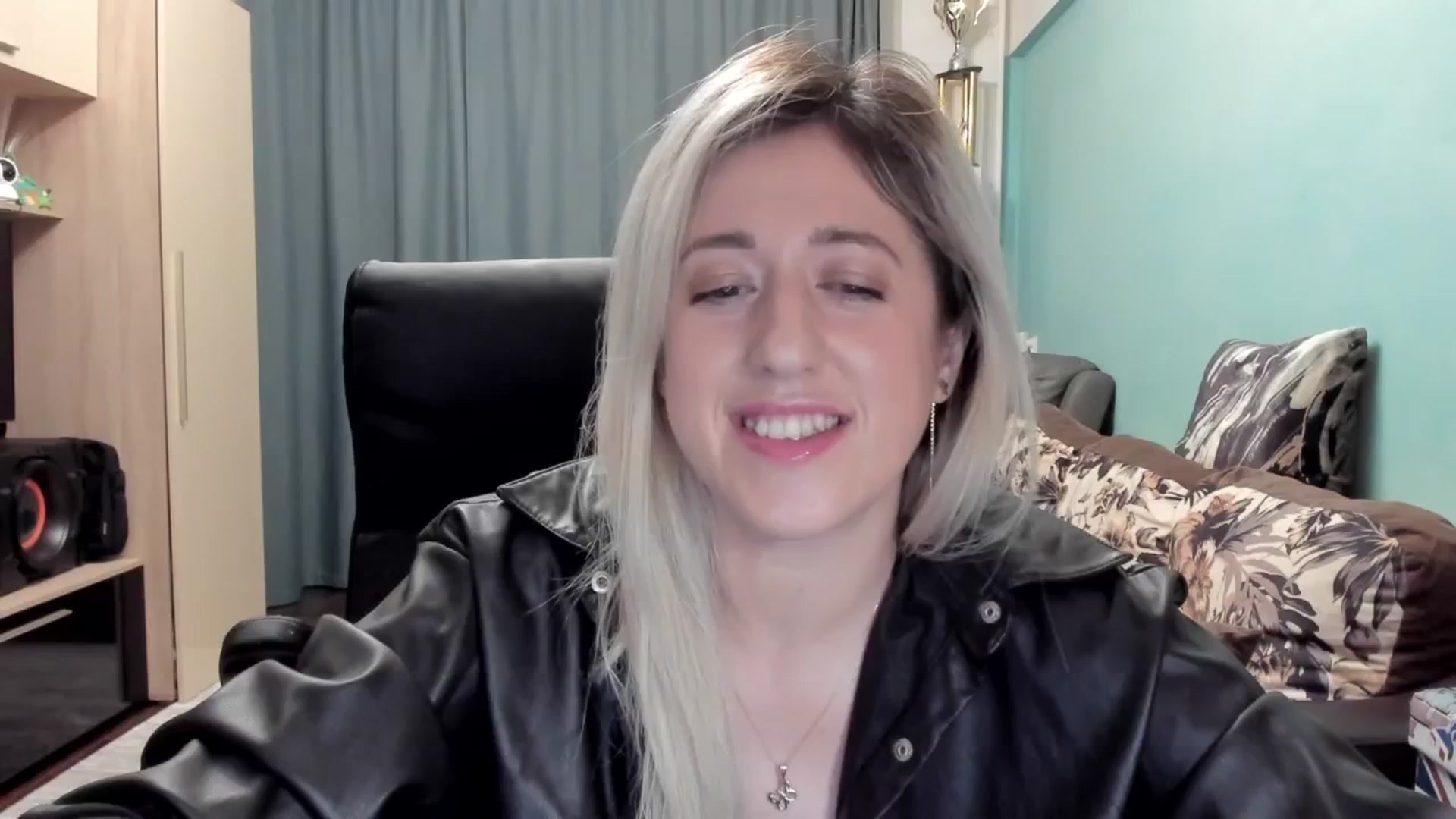 Gallery image thumbnail from SweetDelia_'s myfreecams stream on, 02/28/2026, 24:02 image 14 of 20