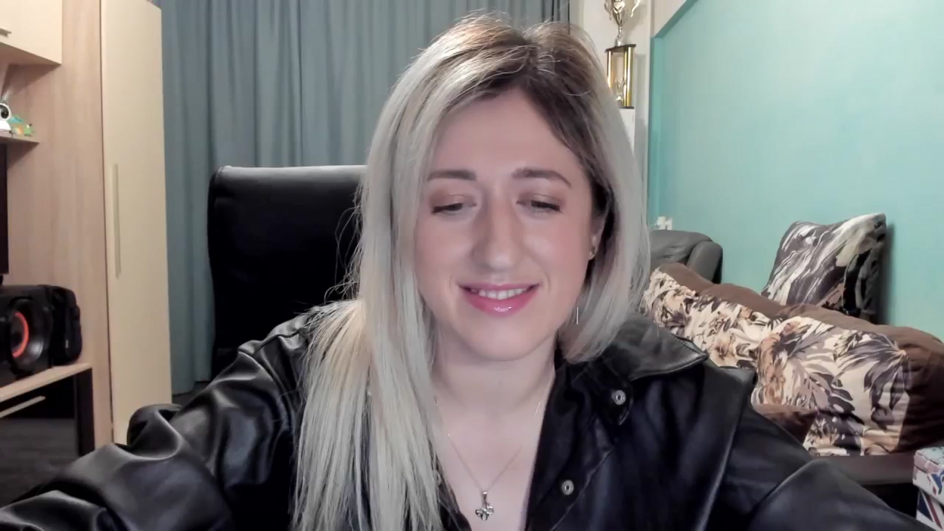 Gallery image thumbnail from SweetDelia_'s myfreecams stream on, 02/28/2026, 24:02 image 10 of 20