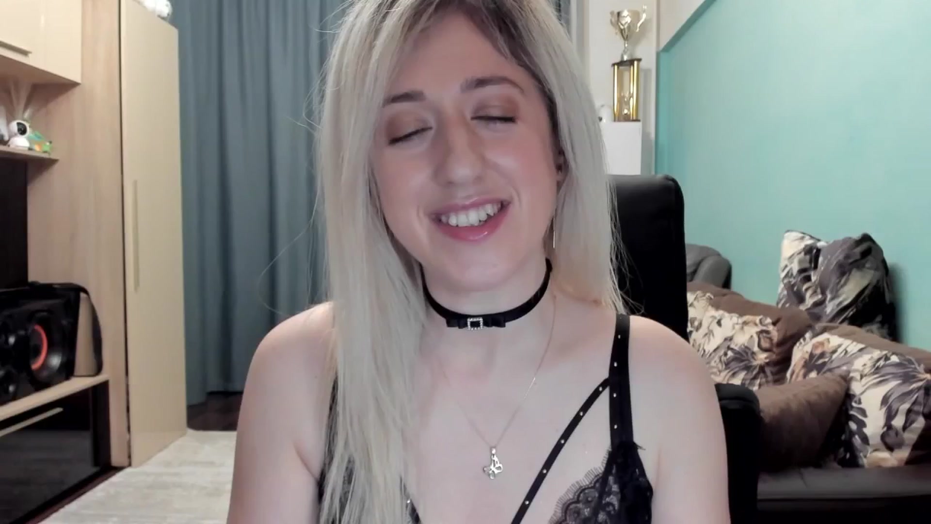 Gallery image thumbnail from SweetDelia_'s myfreecams stream on, 03/01/2026, 03:37 image 4 of 20