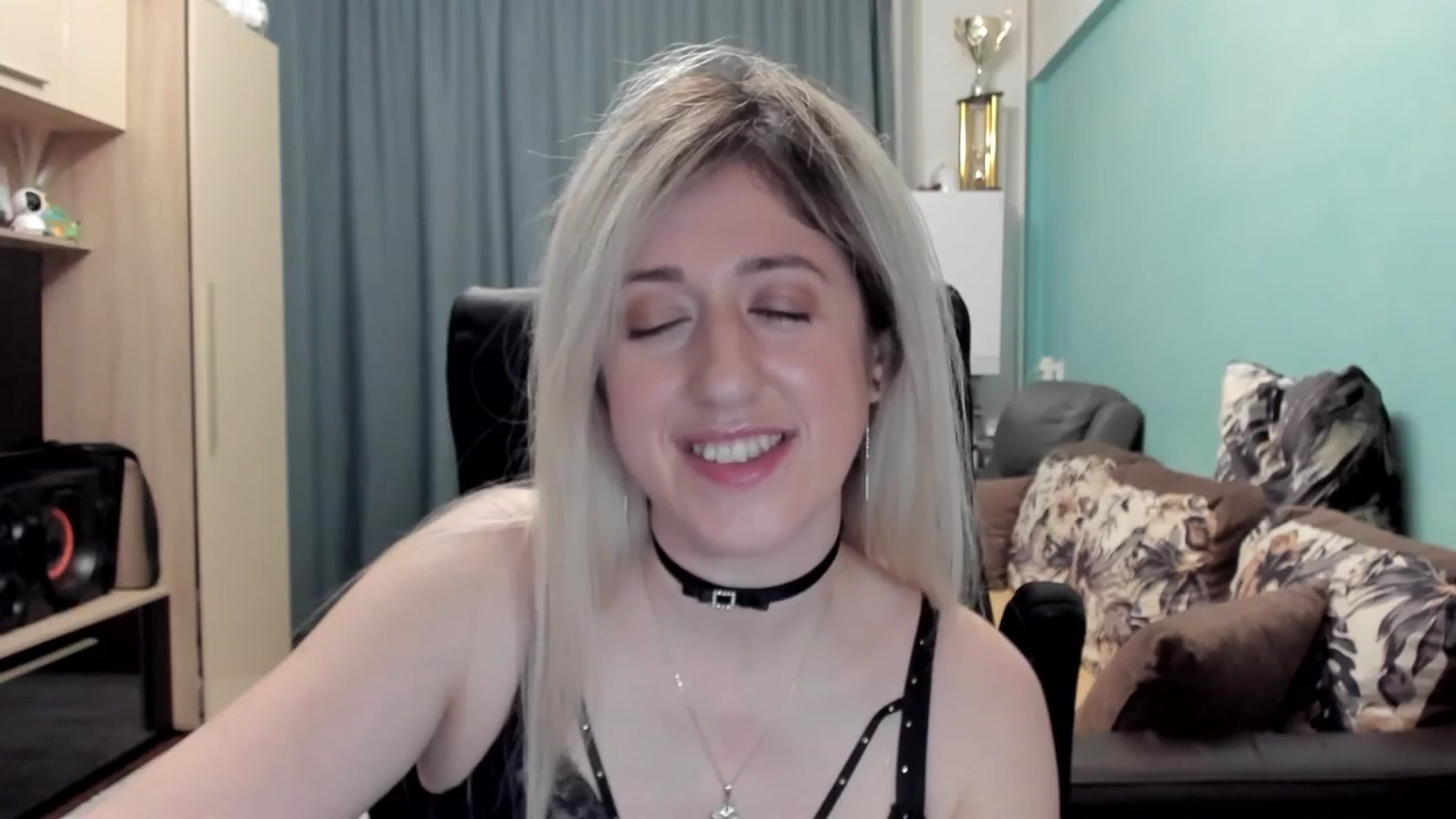 Gallery image thumbnail from SweetDelia_'s myfreecams stream on, 03/01/2026, 03:37 image 12 of 20