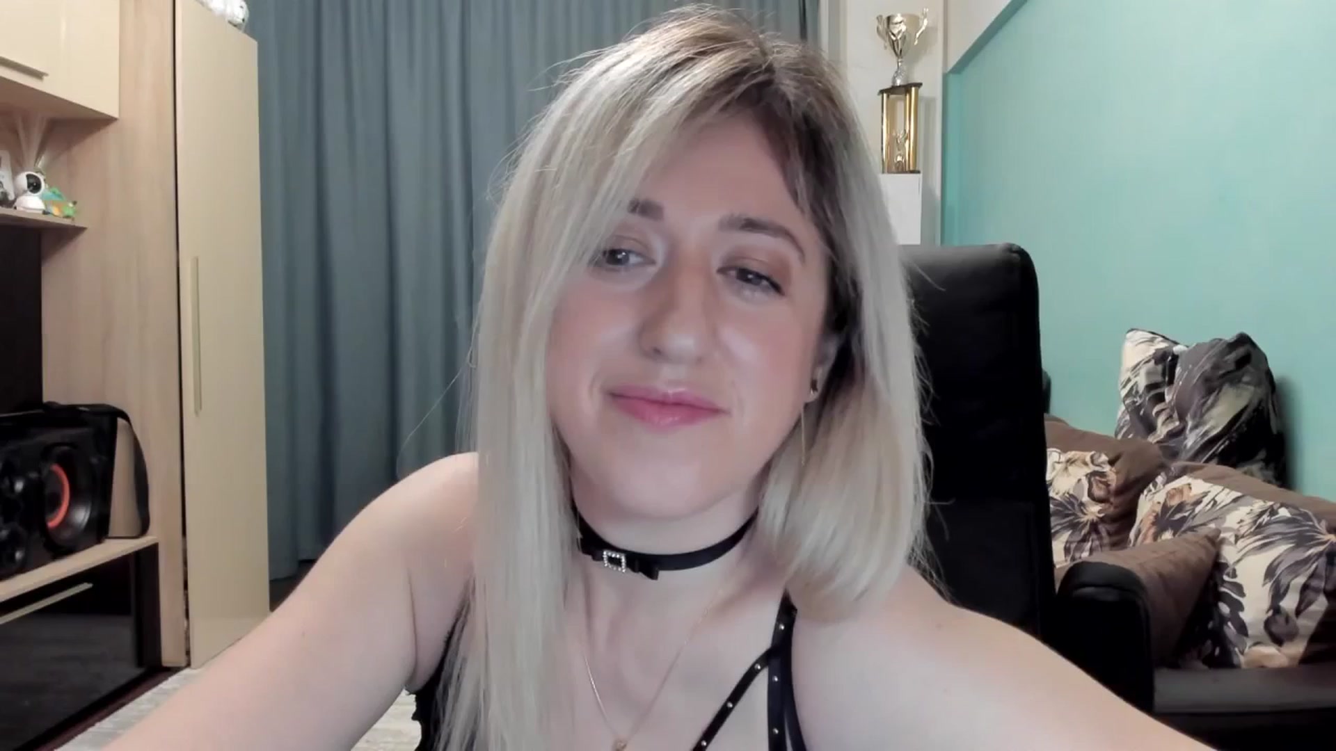 Gallery image thumbnail from SweetDelia_'s myfreecams stream on, 03/01/2026, 03:37 image 5 of 20