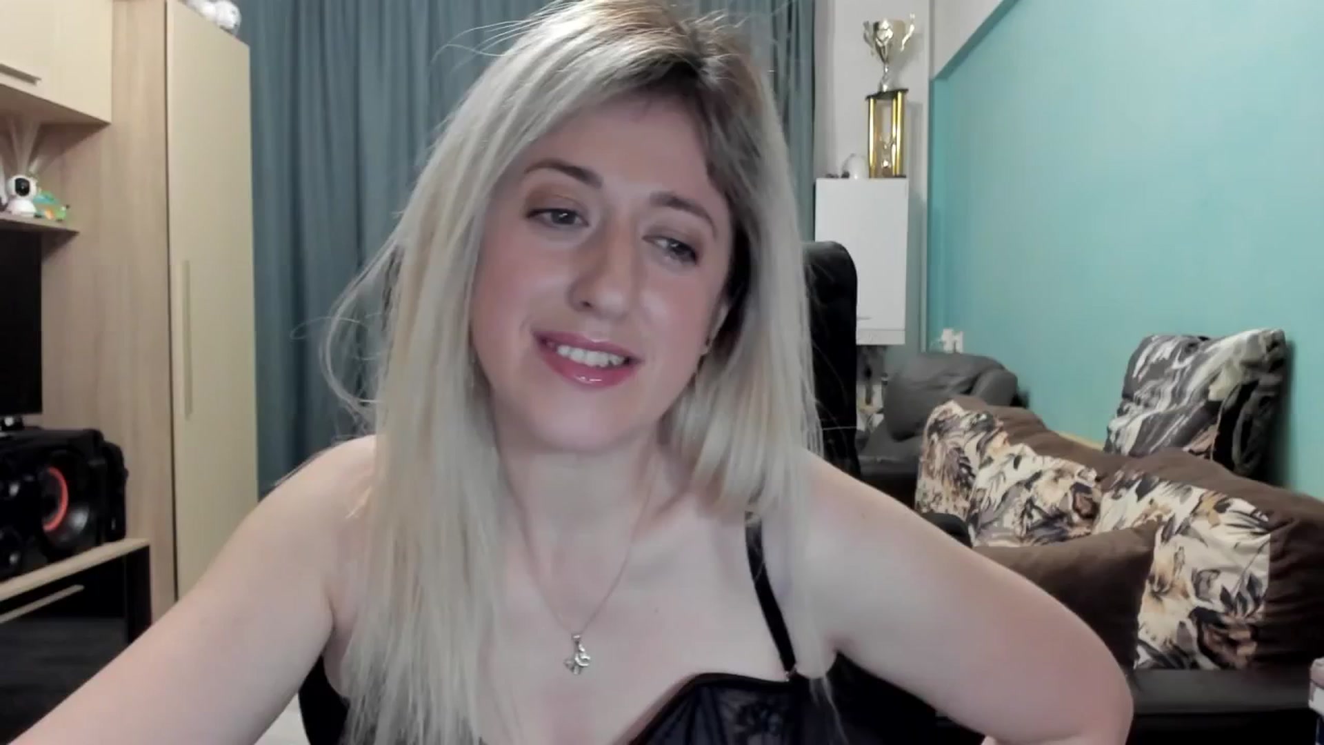 Gallery image thumbnail from SweetDelia_'s myfreecams stream on, 03/02/2026, 03:12 image 17 of 20
