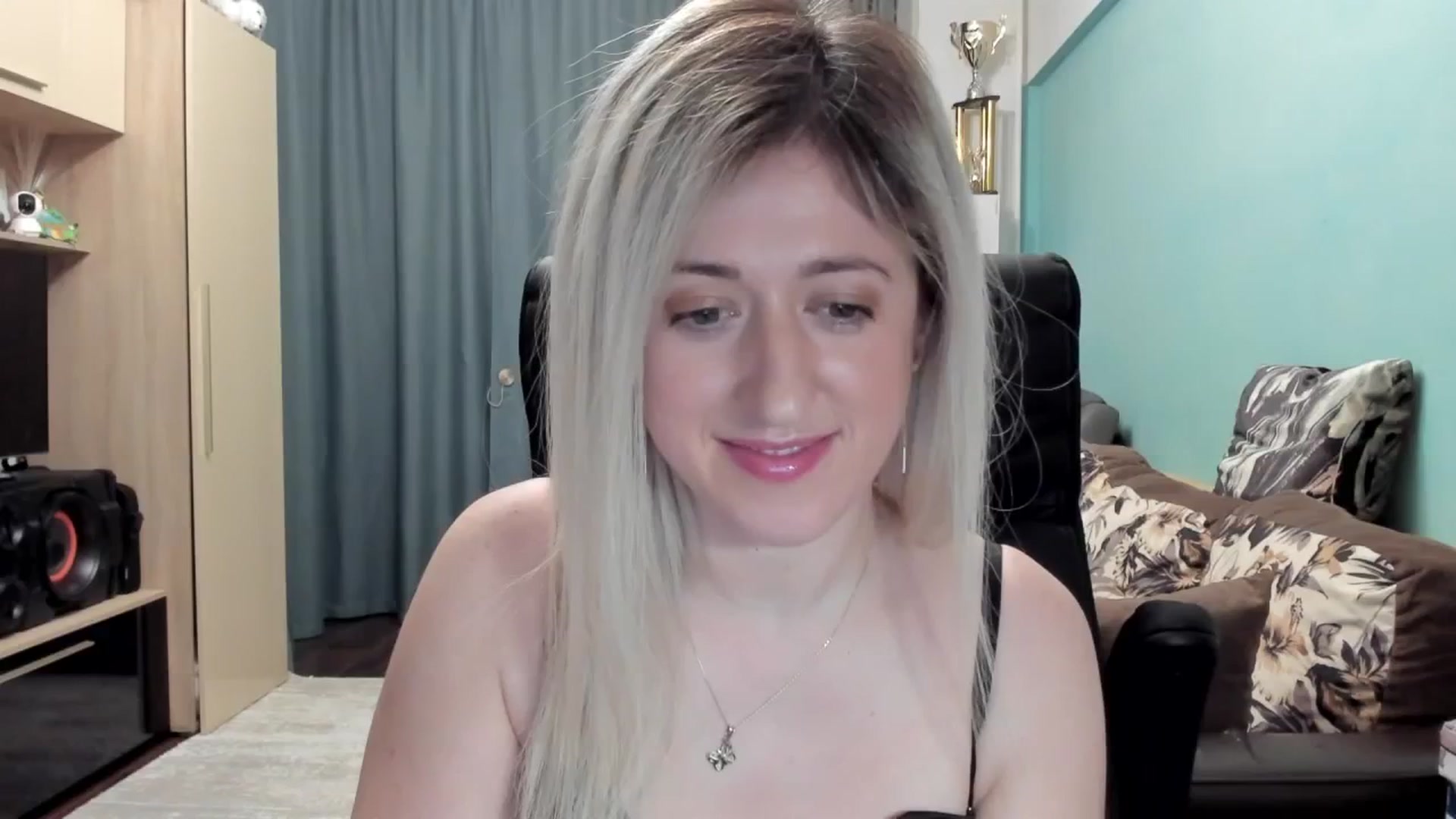 Gallery image thumbnail from SweetDelia_'s myfreecams stream on, 03/02/2026, 03:12 image 4 of 20