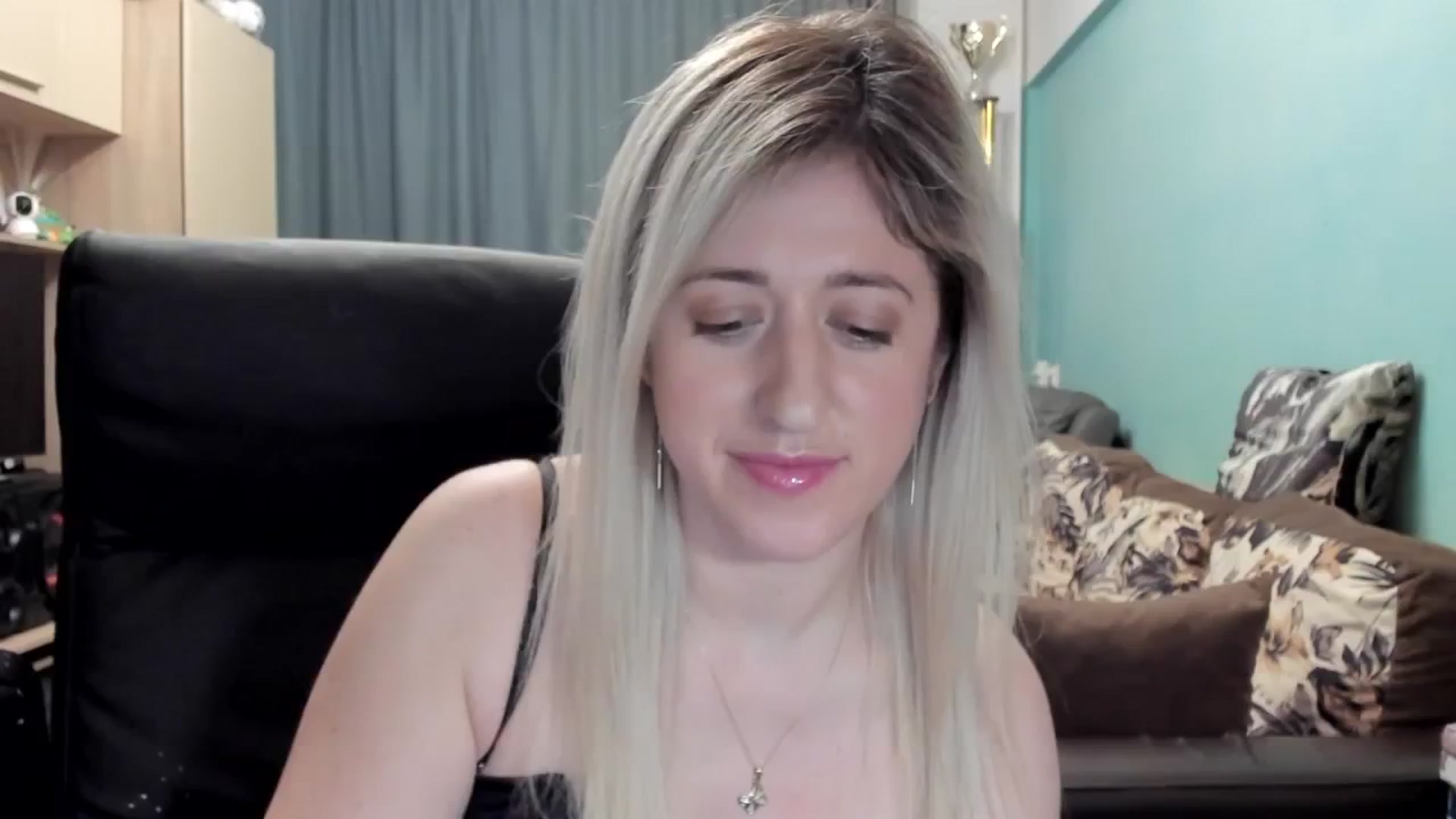 Gallery image thumbnail from SweetDelia_'s myfreecams stream on, 03/02/2026, 03:59 image 5 of 20
