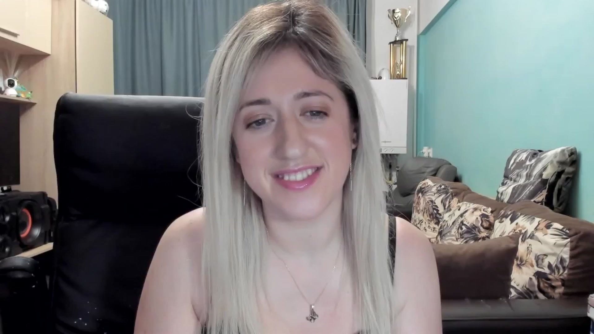 Gallery image thumbnail from SweetDelia_'s myfreecams stream on, 03/02/2026, 03:59 image 15 of 20