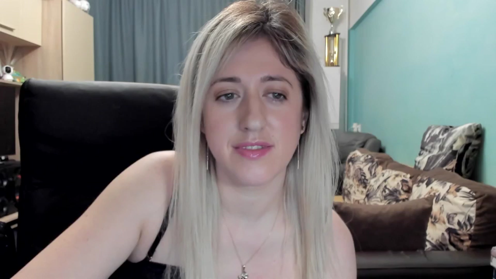 Gallery image thumbnail from SweetDelia_'s myfreecams stream on, 03/02/2026, 03:59 image 6 of 20
